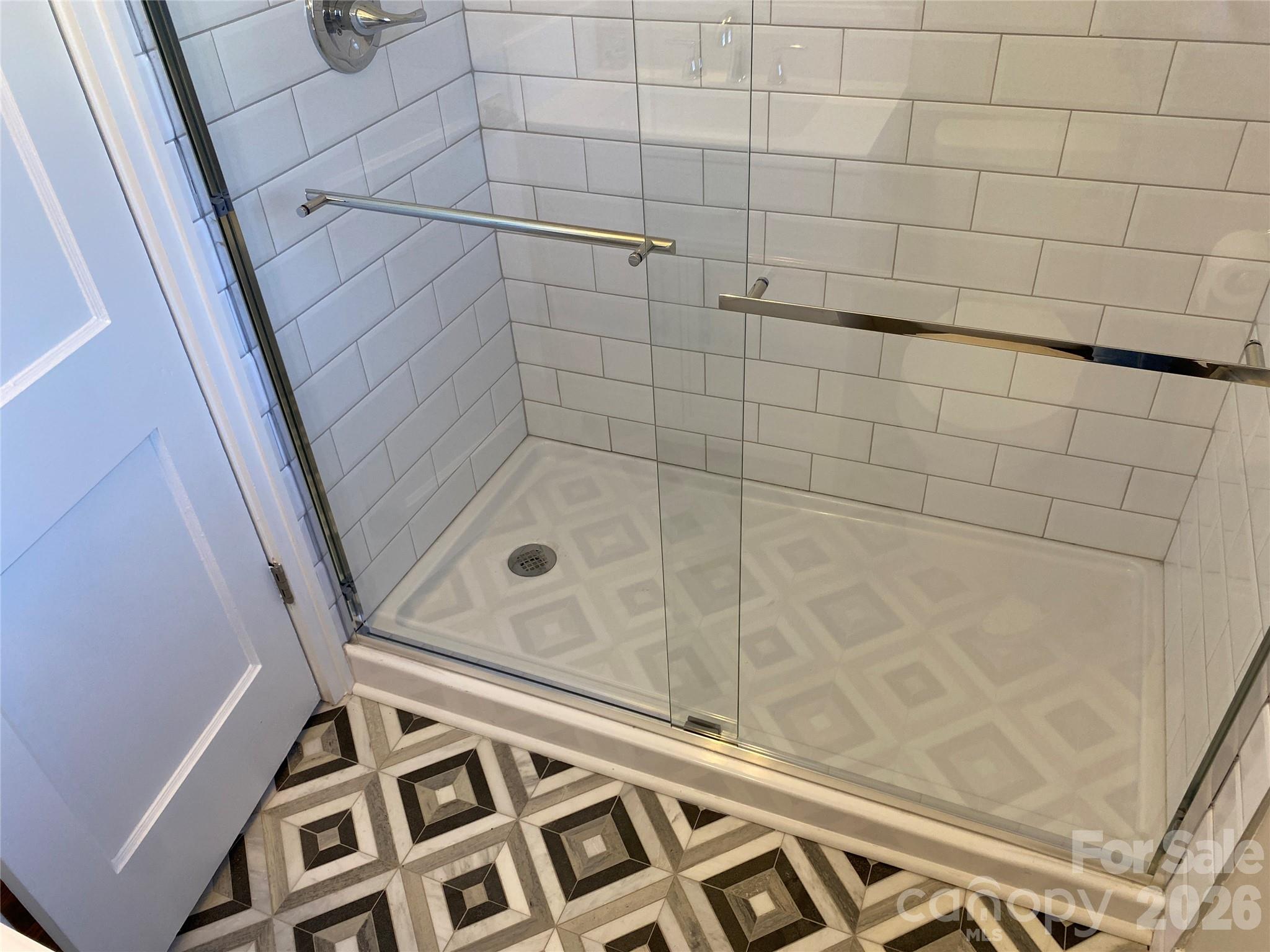 524 Wakefield Drive A Property Photo 18