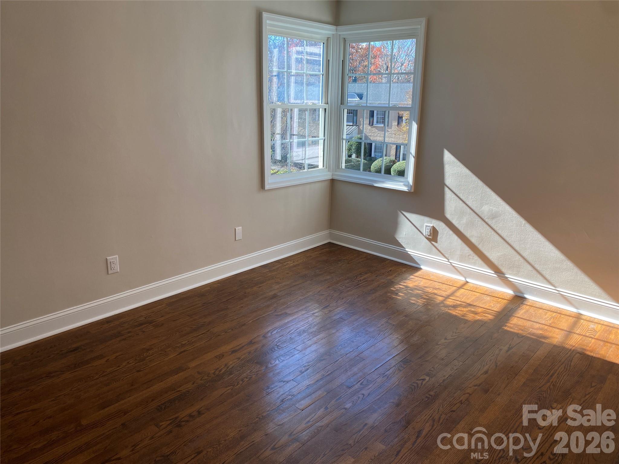 524 Wakefield Drive A Property Photo 22