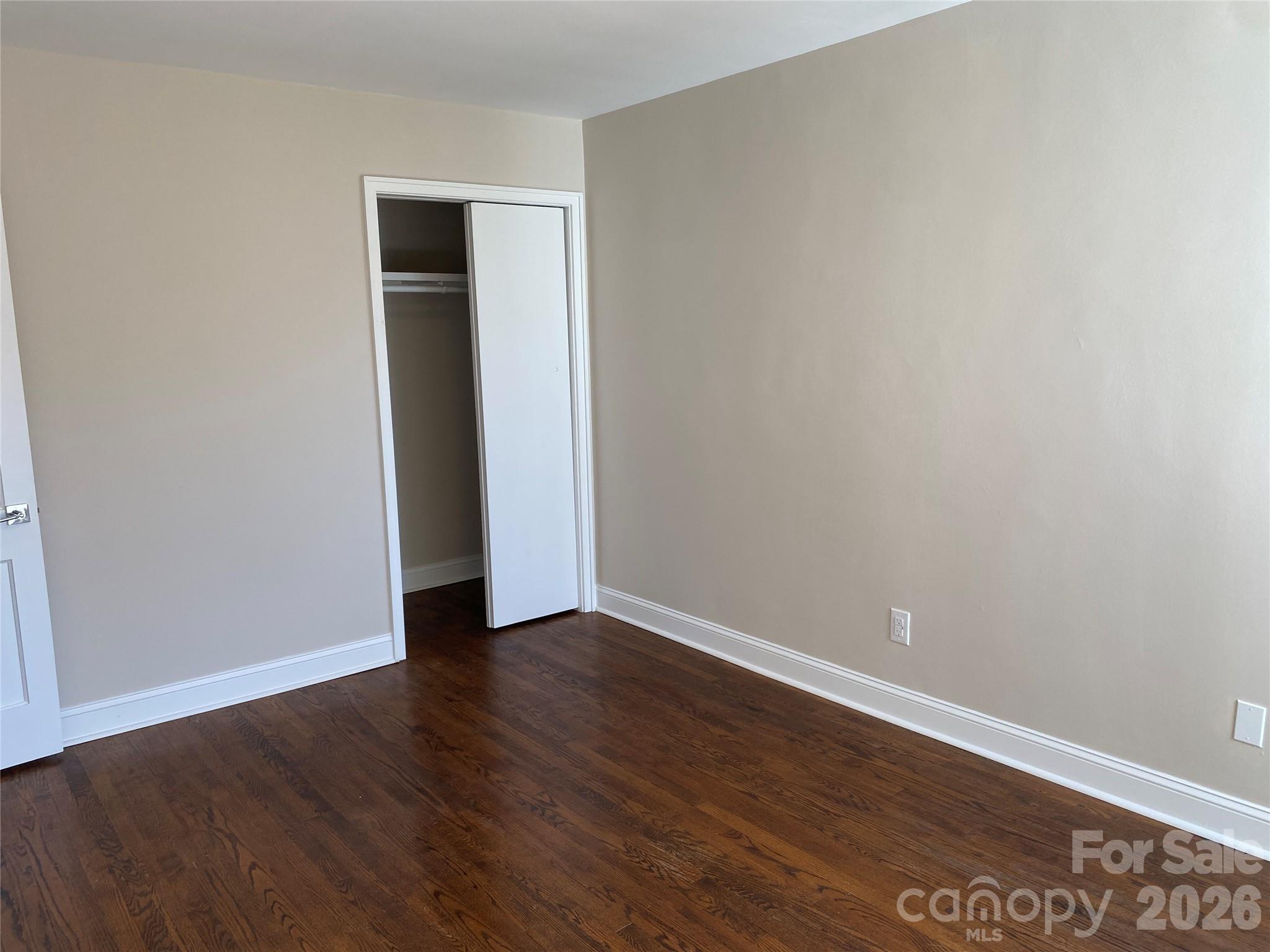 524 Wakefield Drive A Property Photo 24