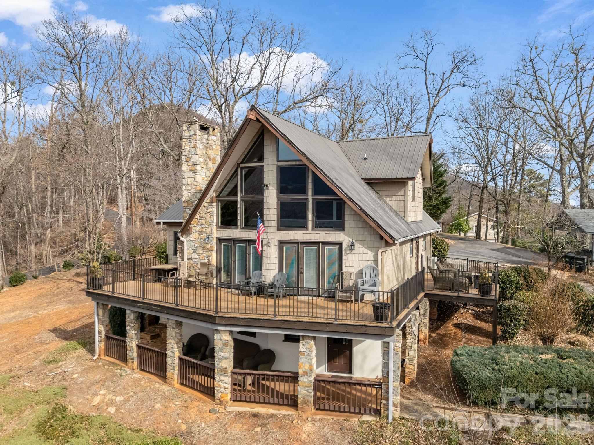139 Valley View Circle Property Photo 1