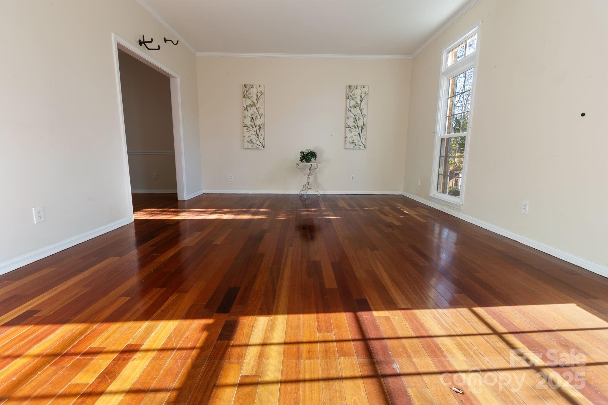 4806 Hickory Glen Drive Property Photo 7
