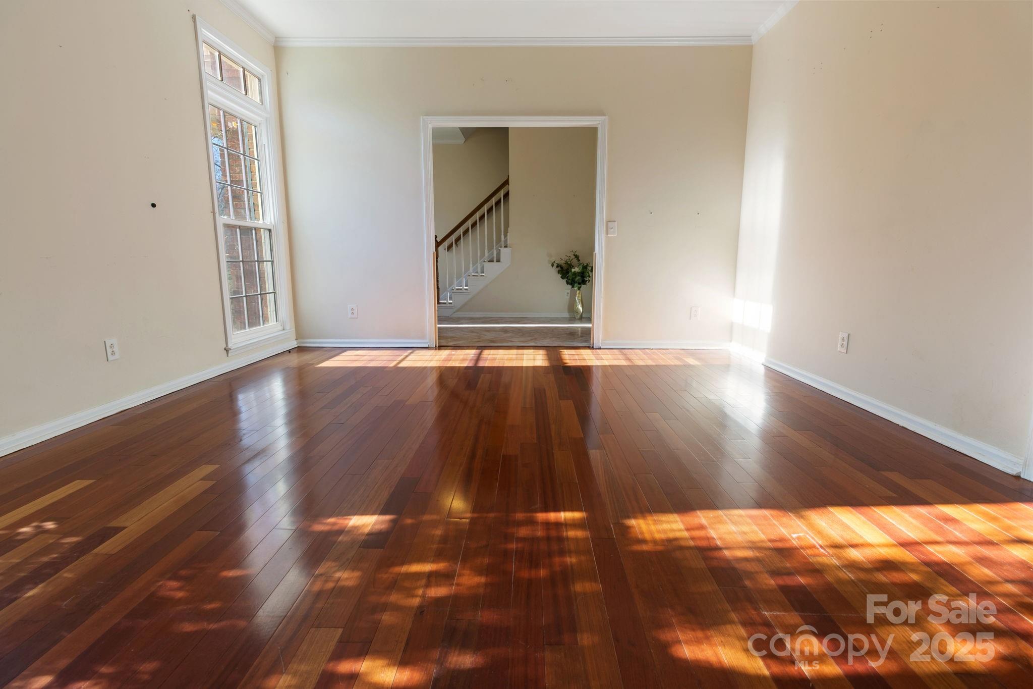 4806 Hickory Glen Drive Property Photo 8