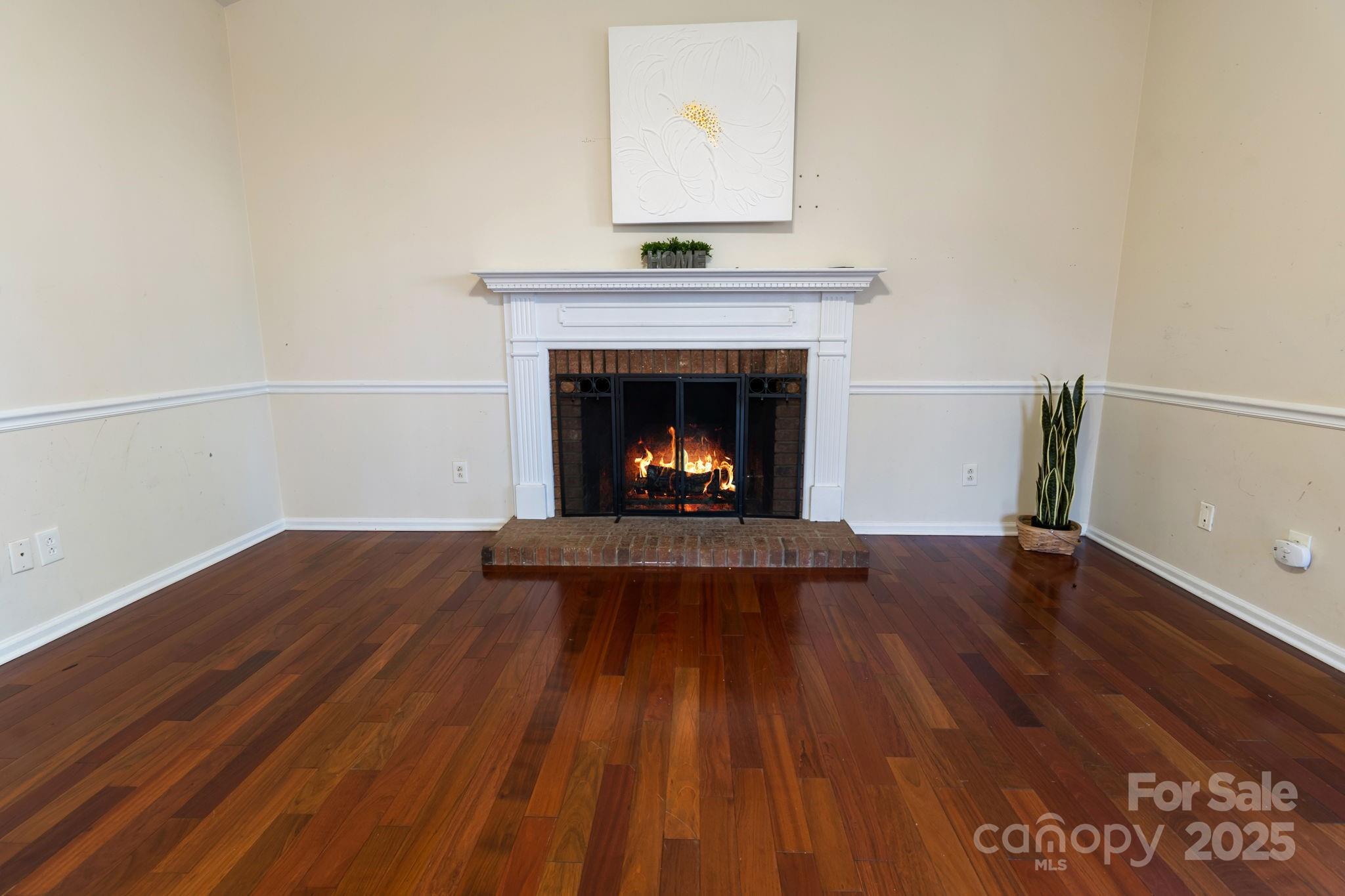 4806 Hickory Glen Drive Property Photo 18