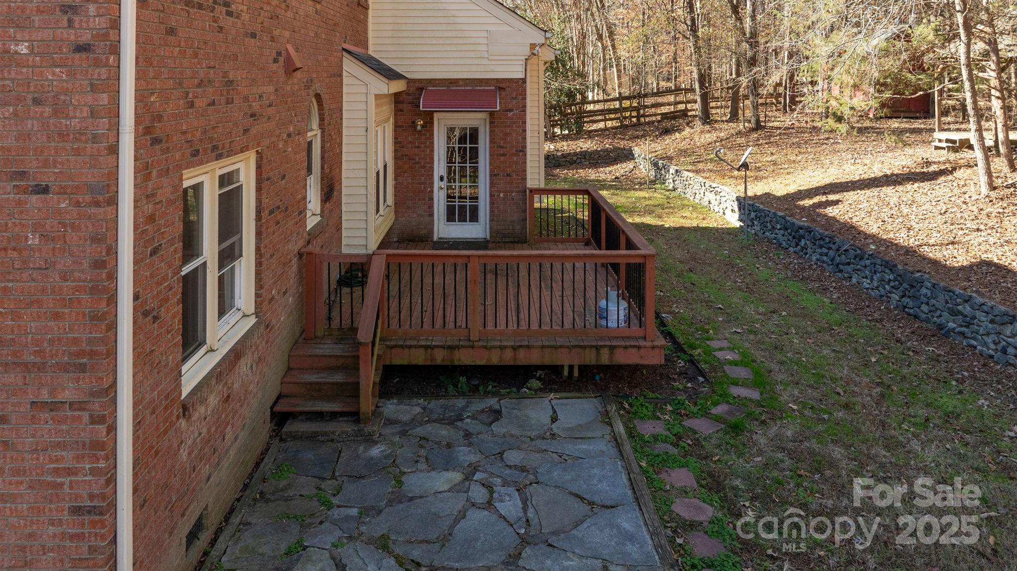 4806 Hickory Glen Drive Property Photo 21