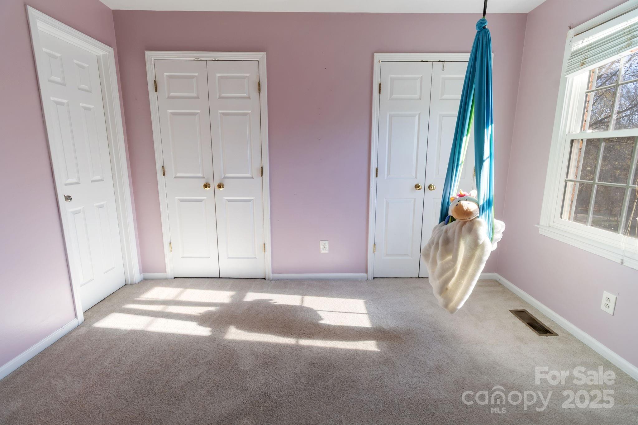 4806 Hickory Glen Drive Property Photo 32