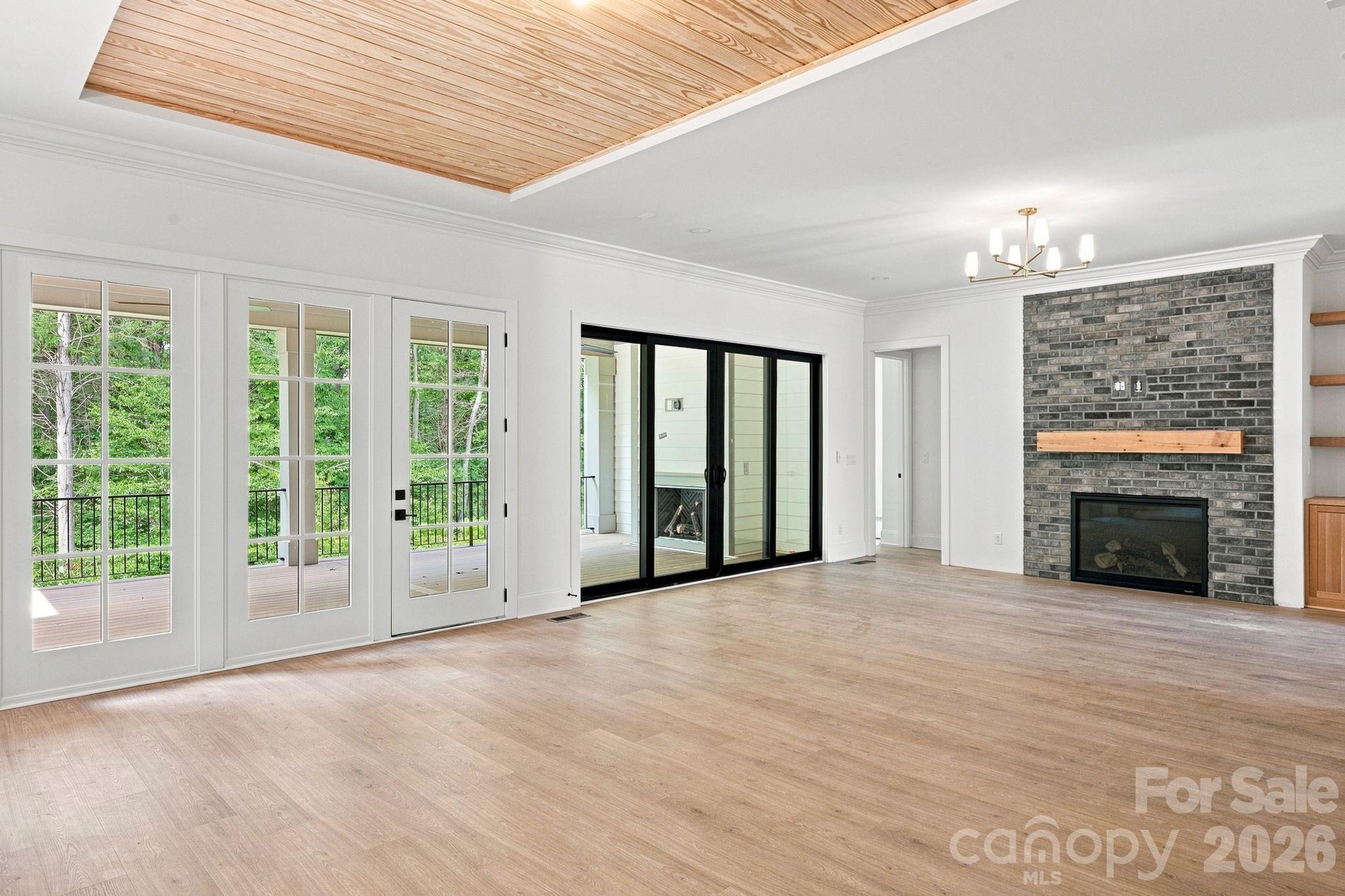 19149 Newburg Hill Road Property Photo 5