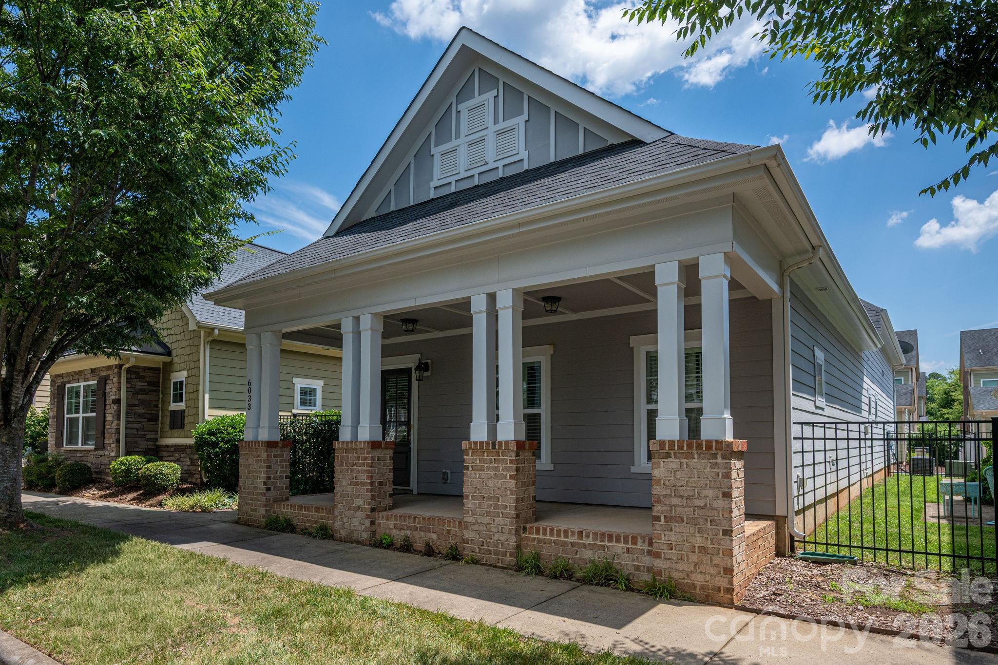 6033 Bountiful Street Property Photo 2
