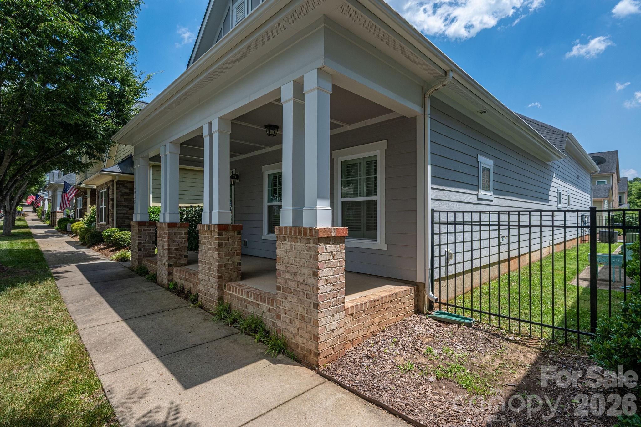 6033 Bountiful Street Property Photo 3
