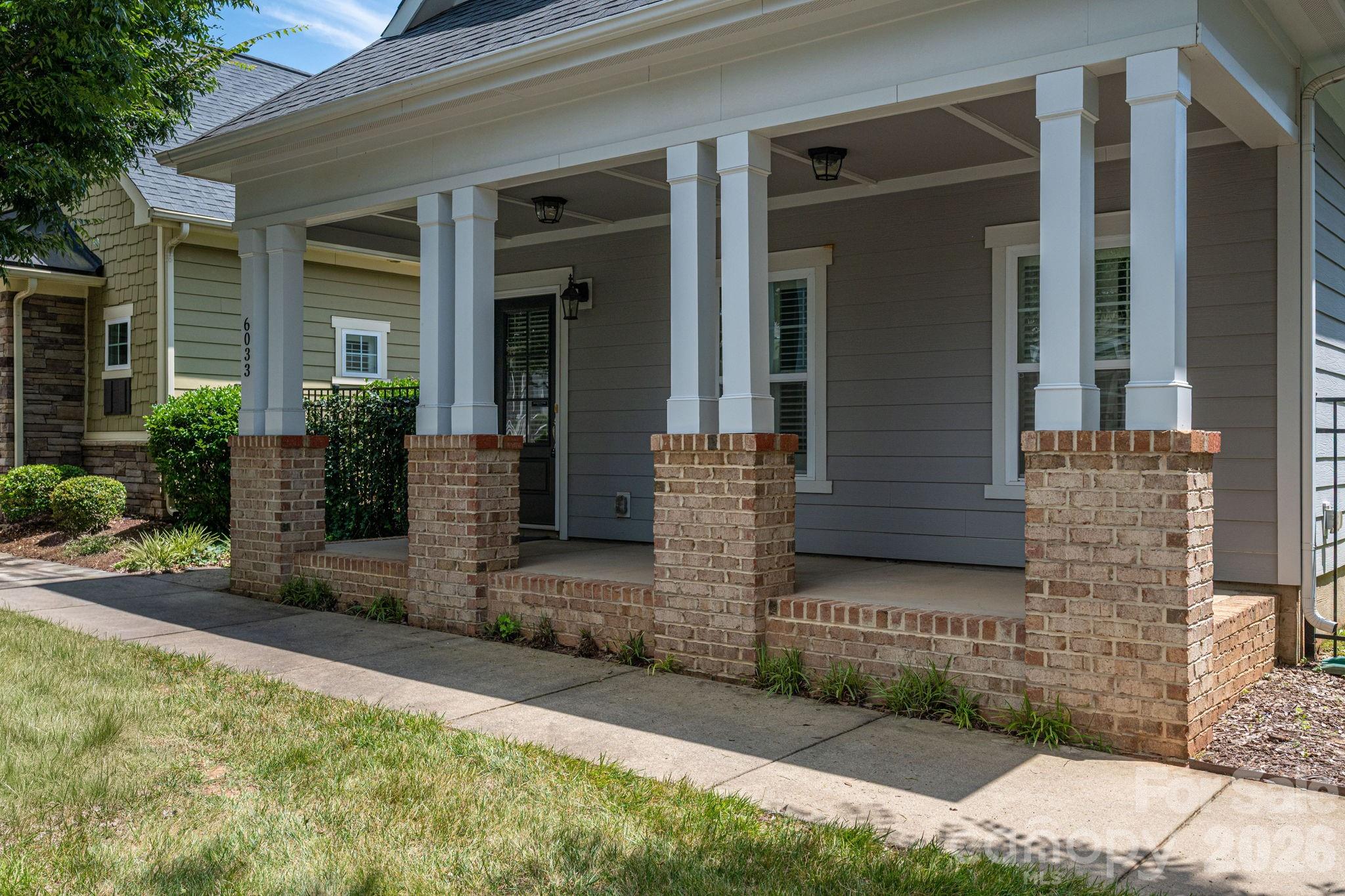 6033 Bountiful Street Property Photo 4