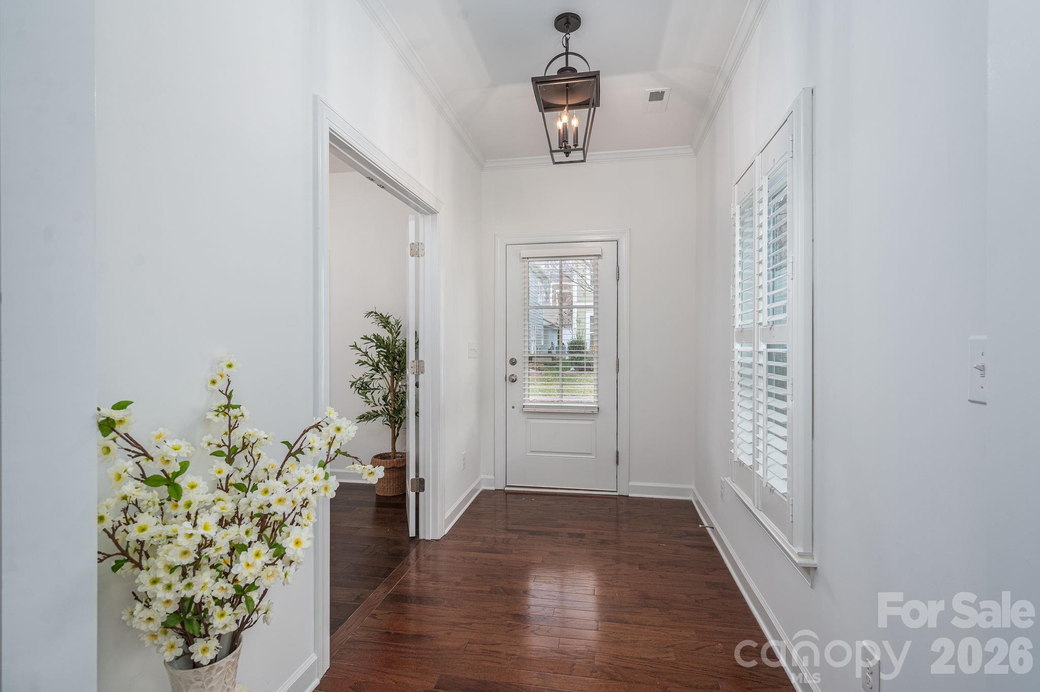 6033 Bountiful Street Property Photo 7