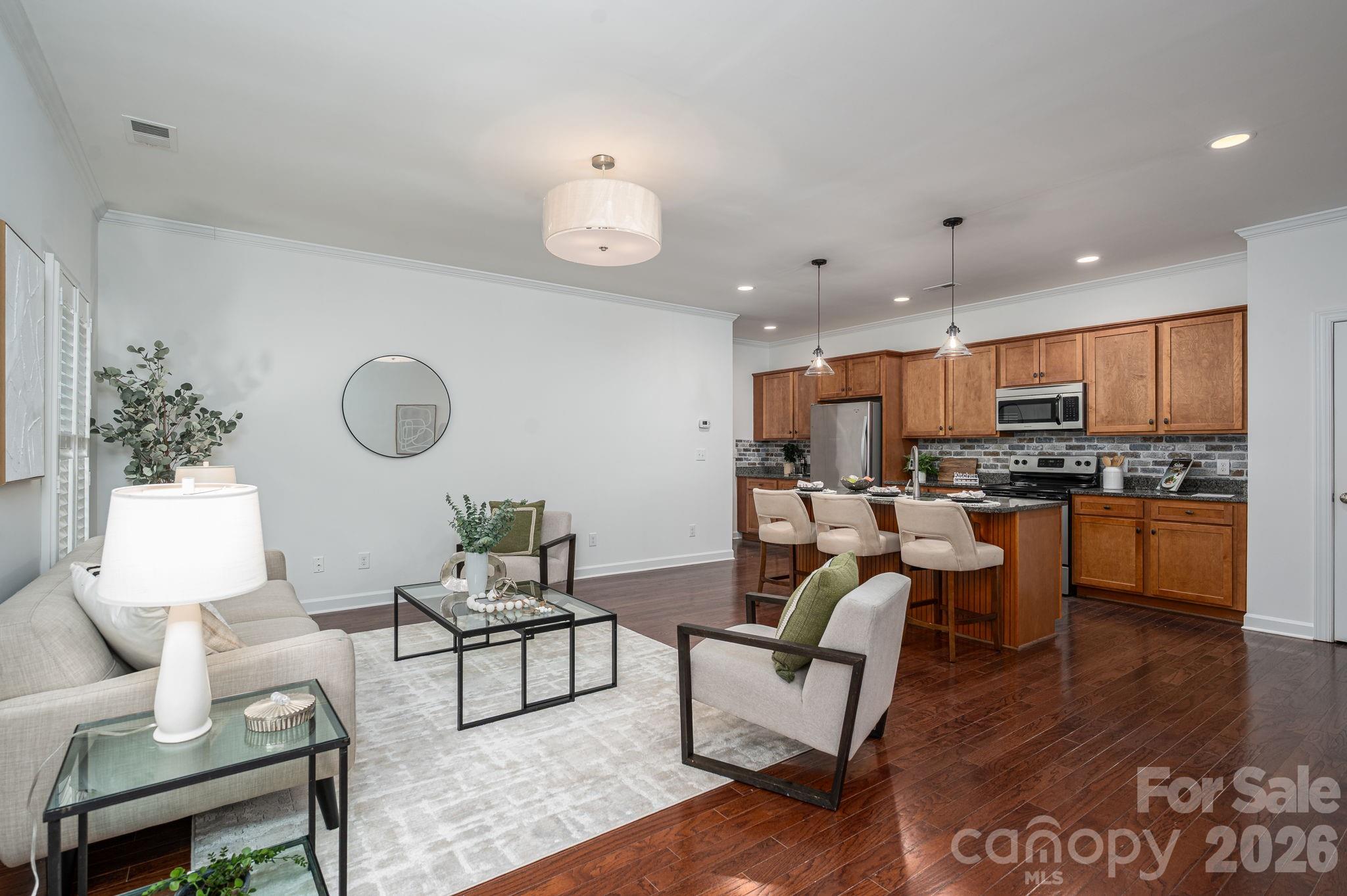 6033 Bountiful Street Property Photo 11
