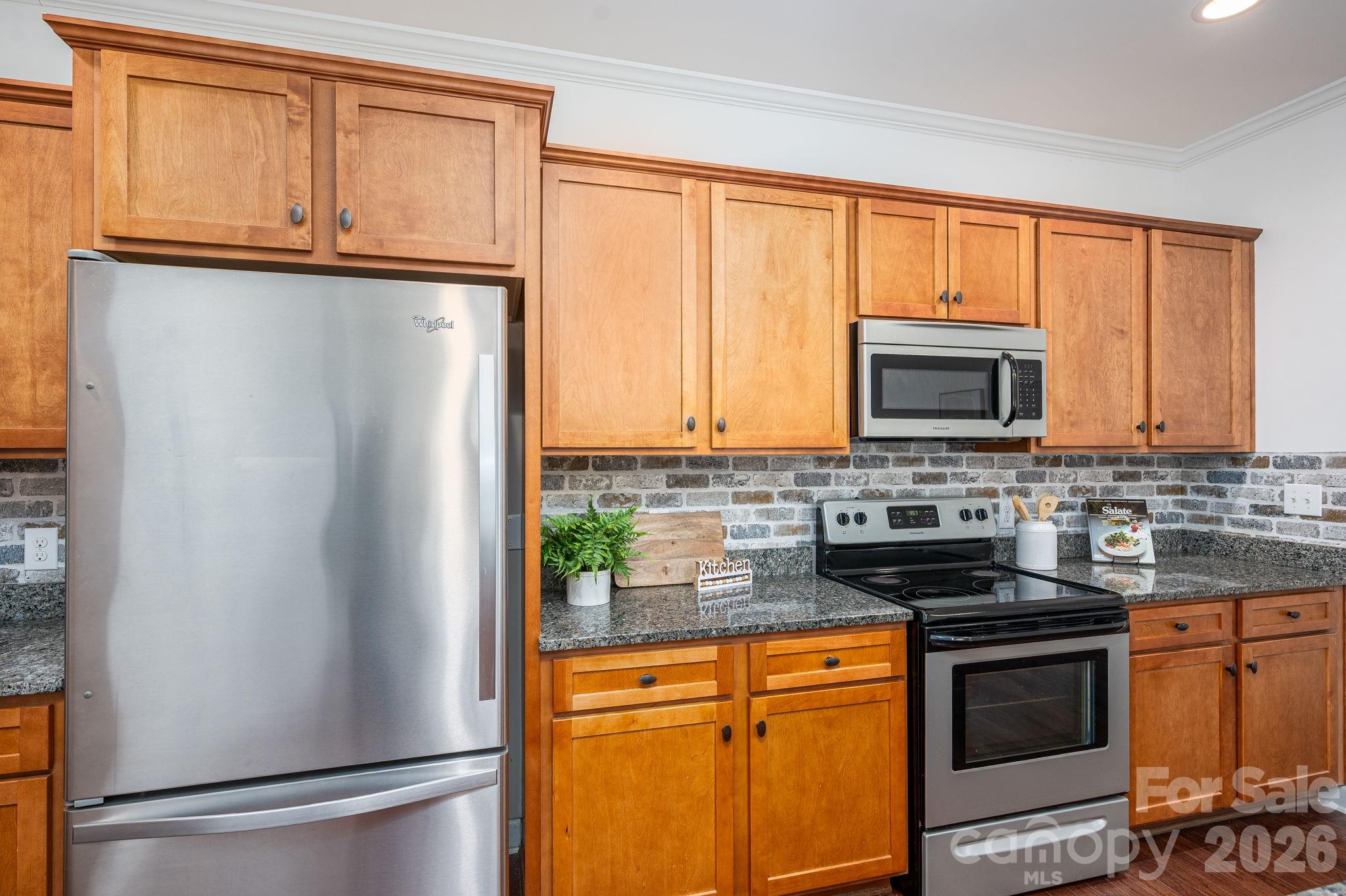 6033 Bountiful Street Property Photo 14