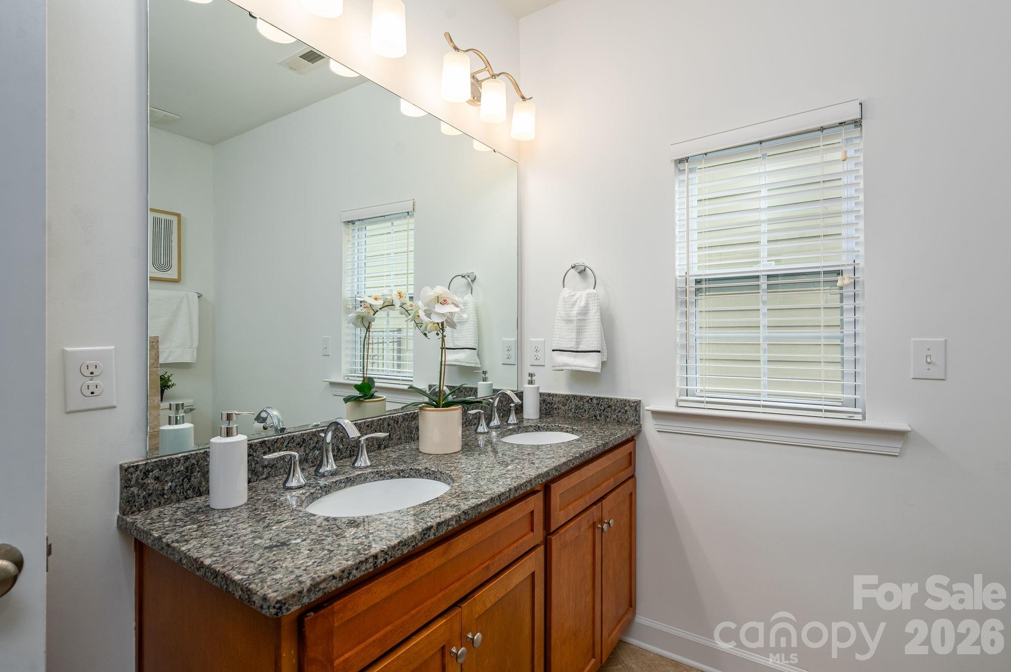 6033 Bountiful Street Property Photo 27