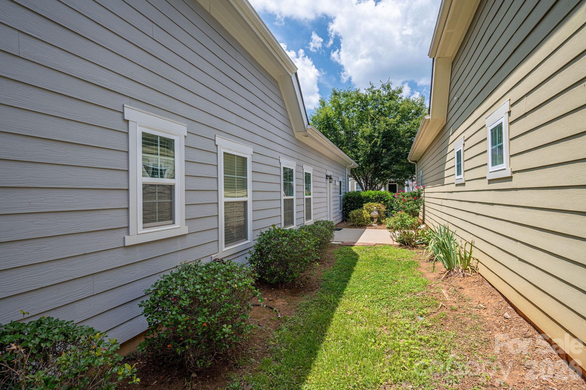 6033 Bountiful Street Property Photo 37