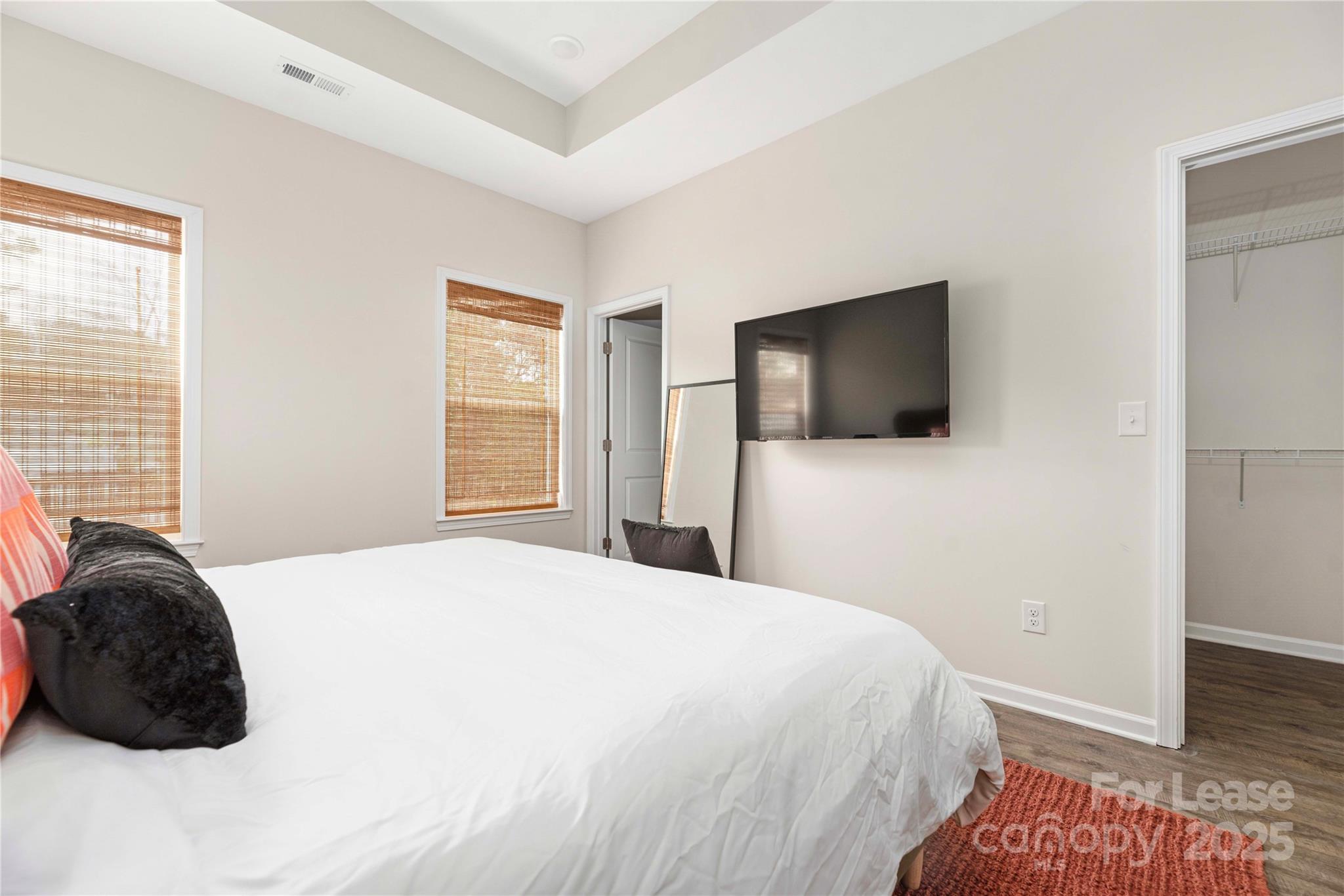 107 Robinson Street Property Photo 28