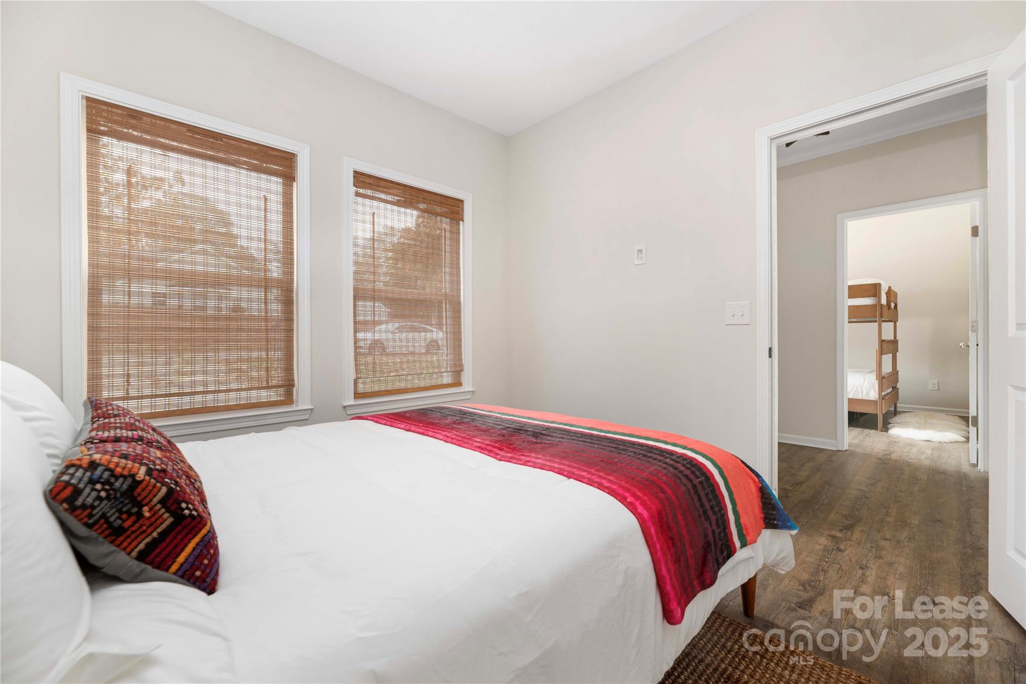 107 Robinson Street Property Photo 41