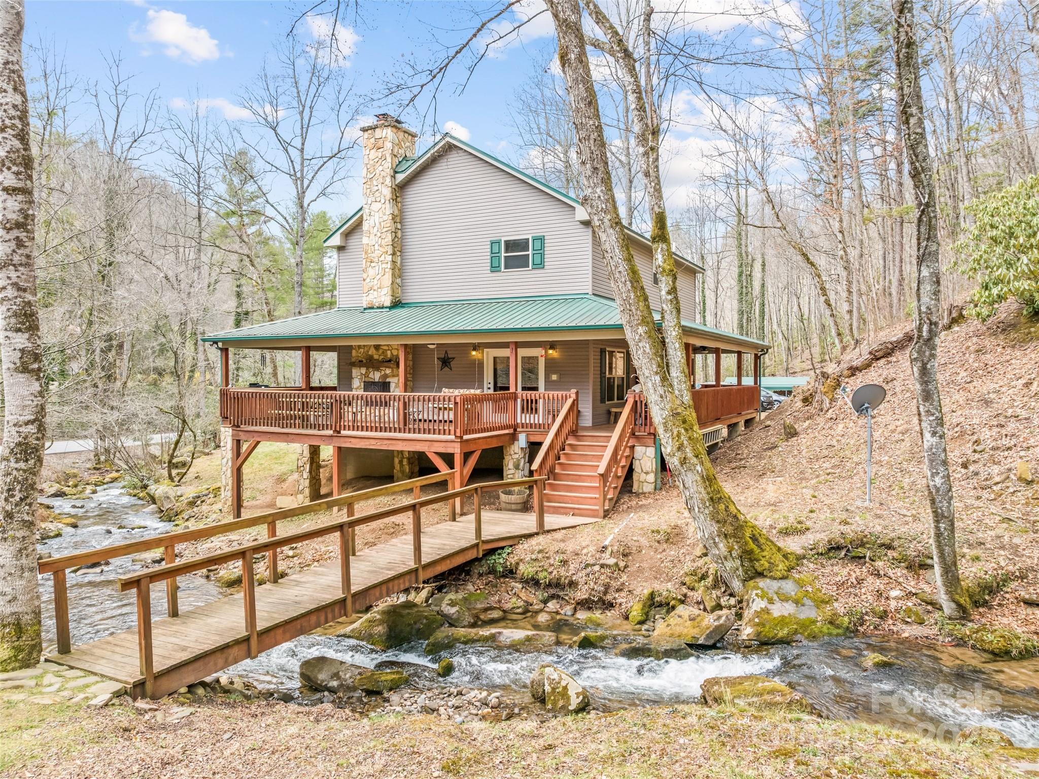 3975 Mountain Creek Road Property Photo 1