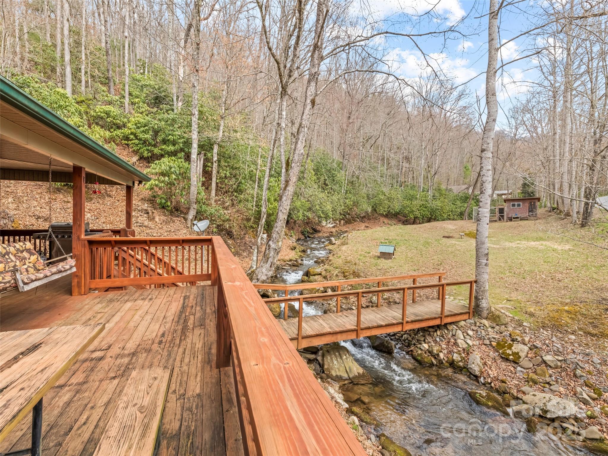 3975 Mountain Creek Road Property Photo 8