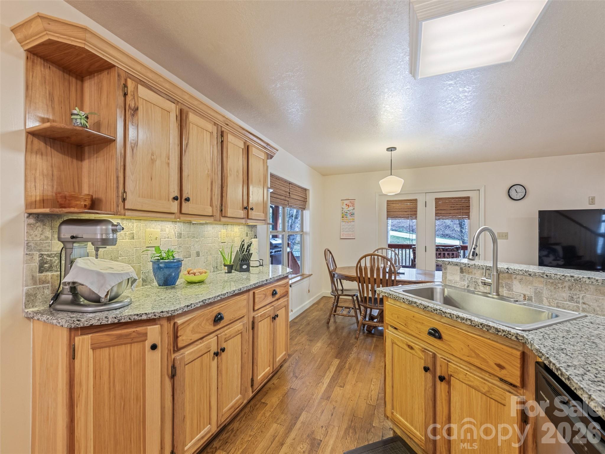 3975 Mountain Creek Road Property Photo 11
