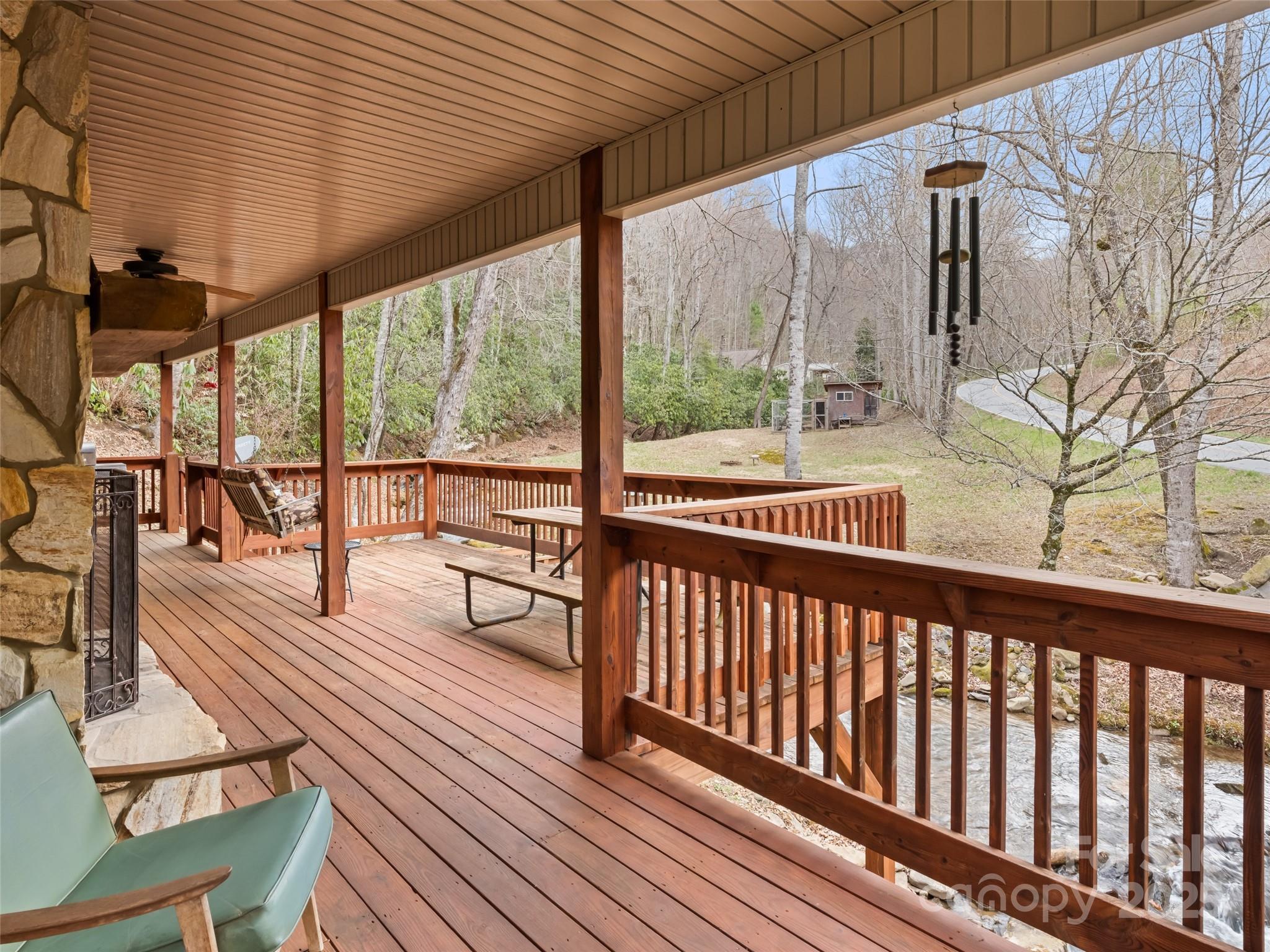 3975 Mountain Creek Road Property Photo 14