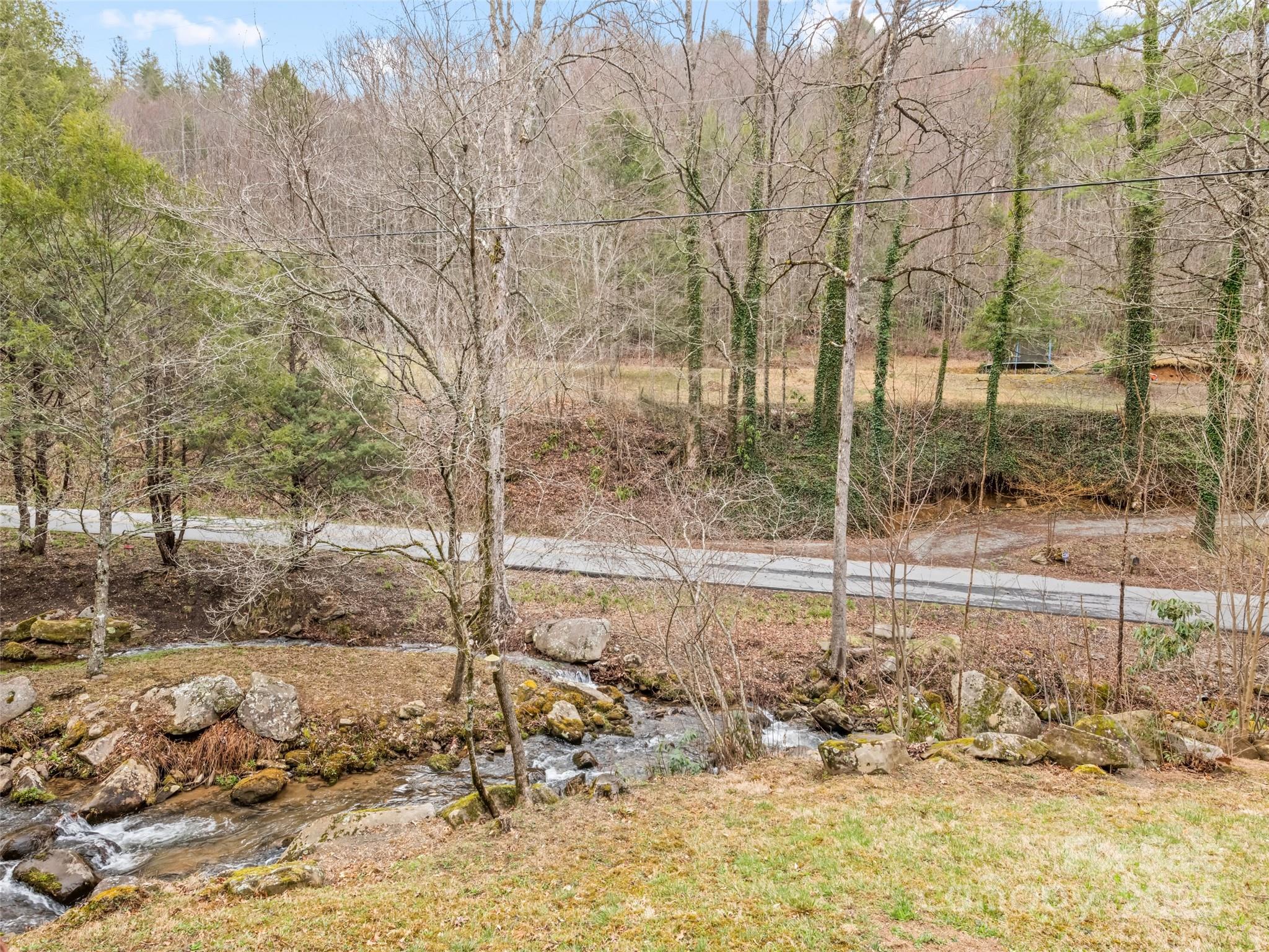 3975 Mountain Creek Road Property Photo 16