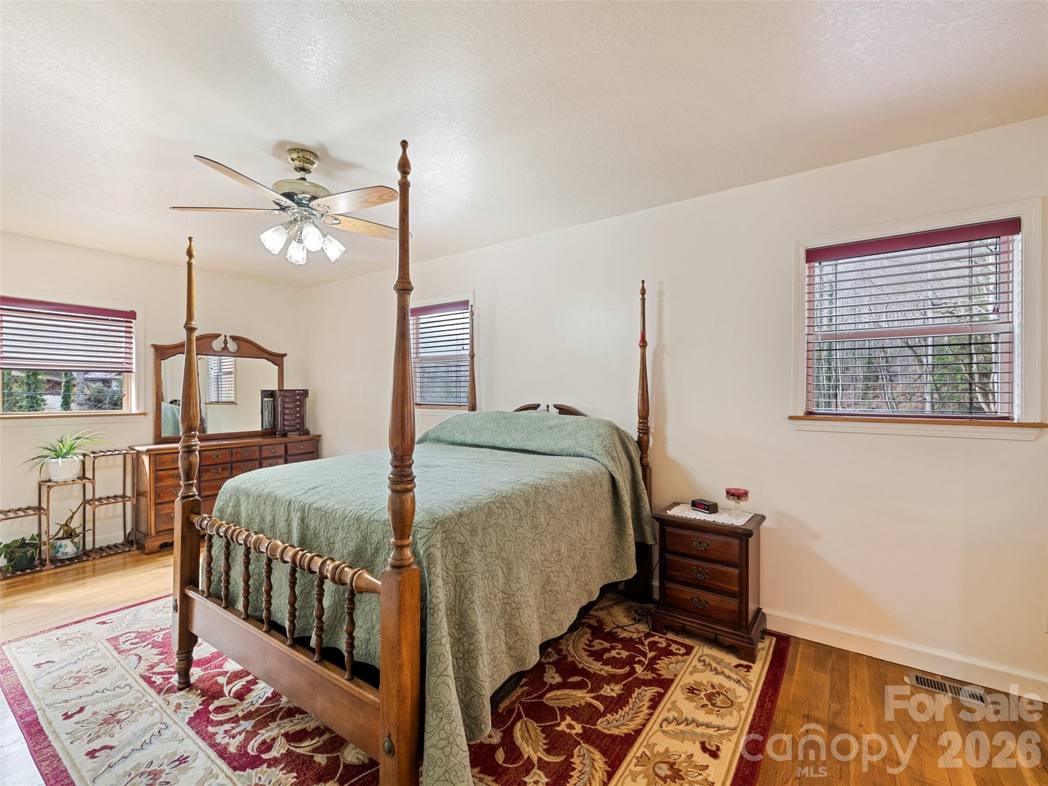 3975 Mountain Creek Road Property Photo 16