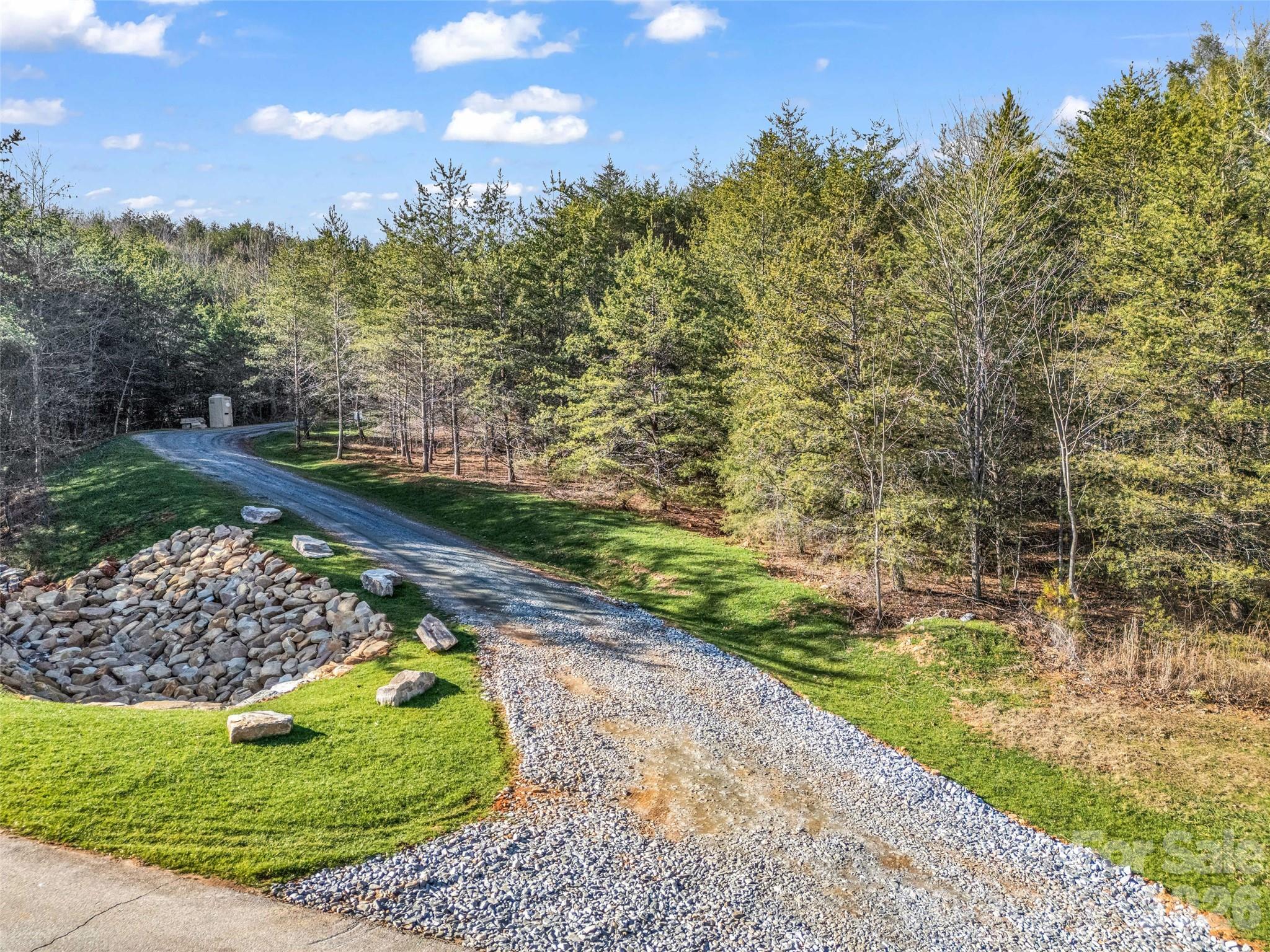 61 Deep Gap Farm Road Property Photo 6