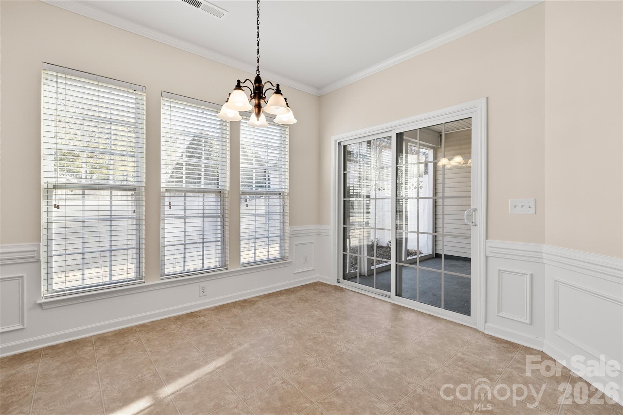 3012 Edisto Way Property Photo 9