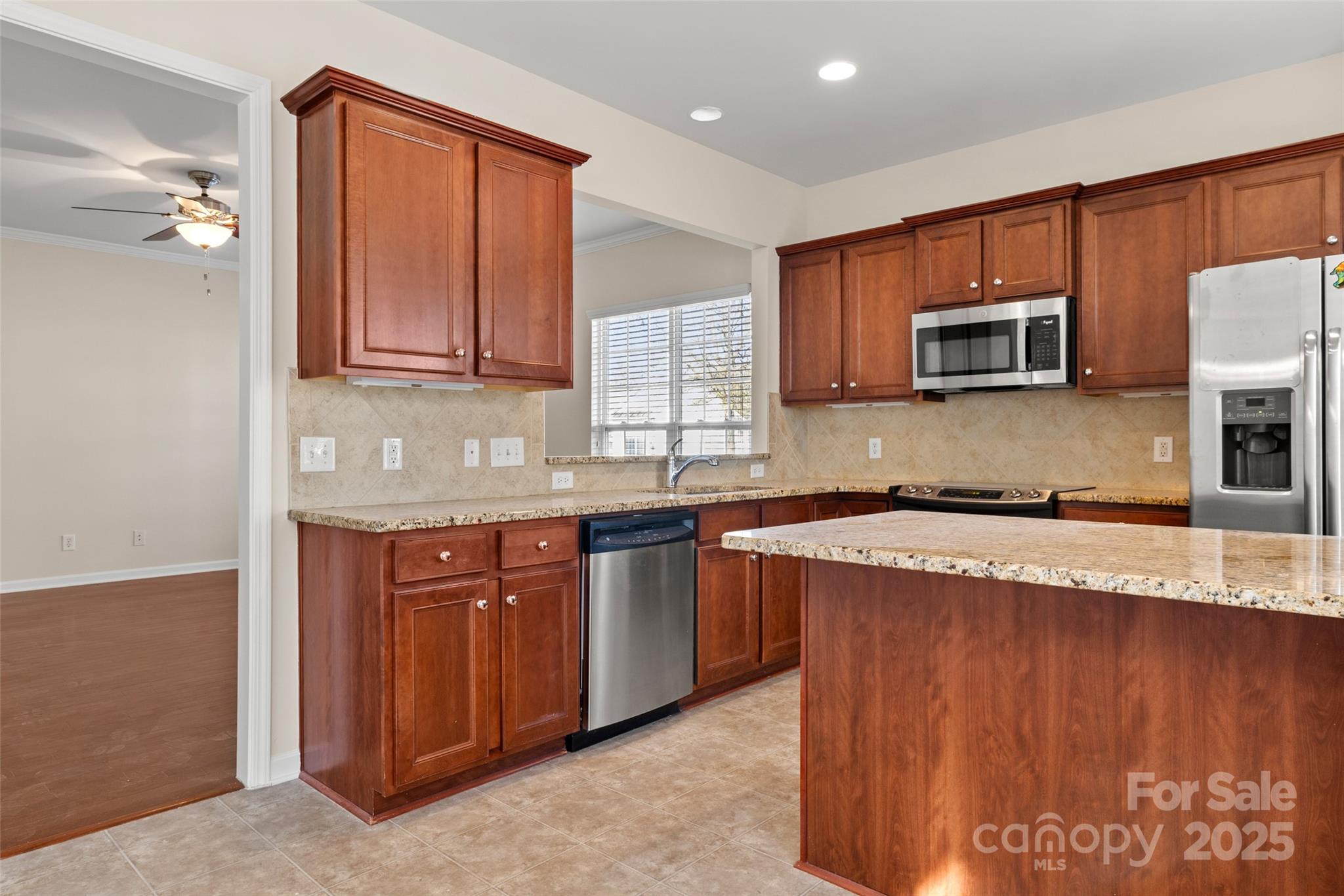 3012 Edisto Way Property Photo 10