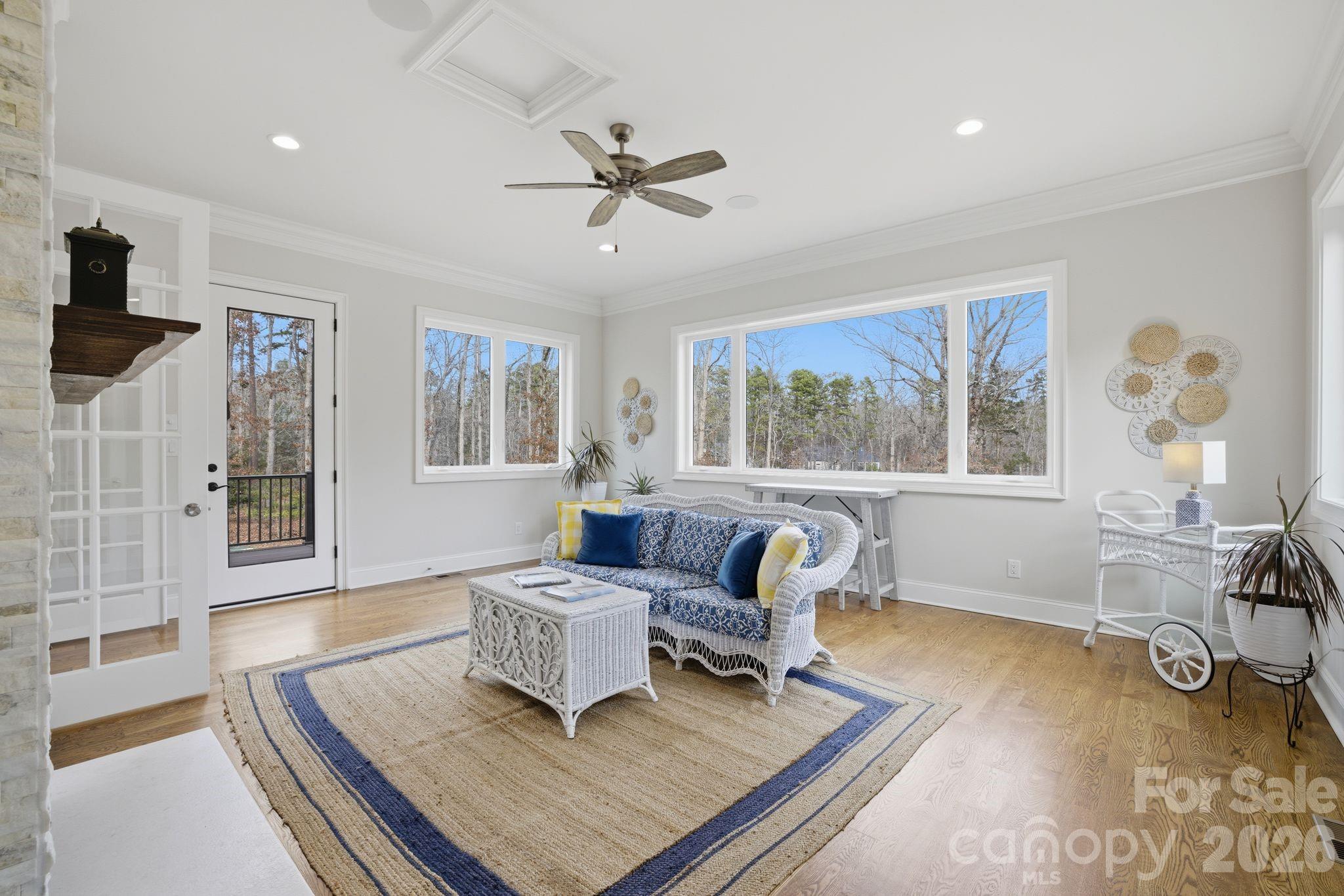 875 Starboard Reach None Property Photo 15