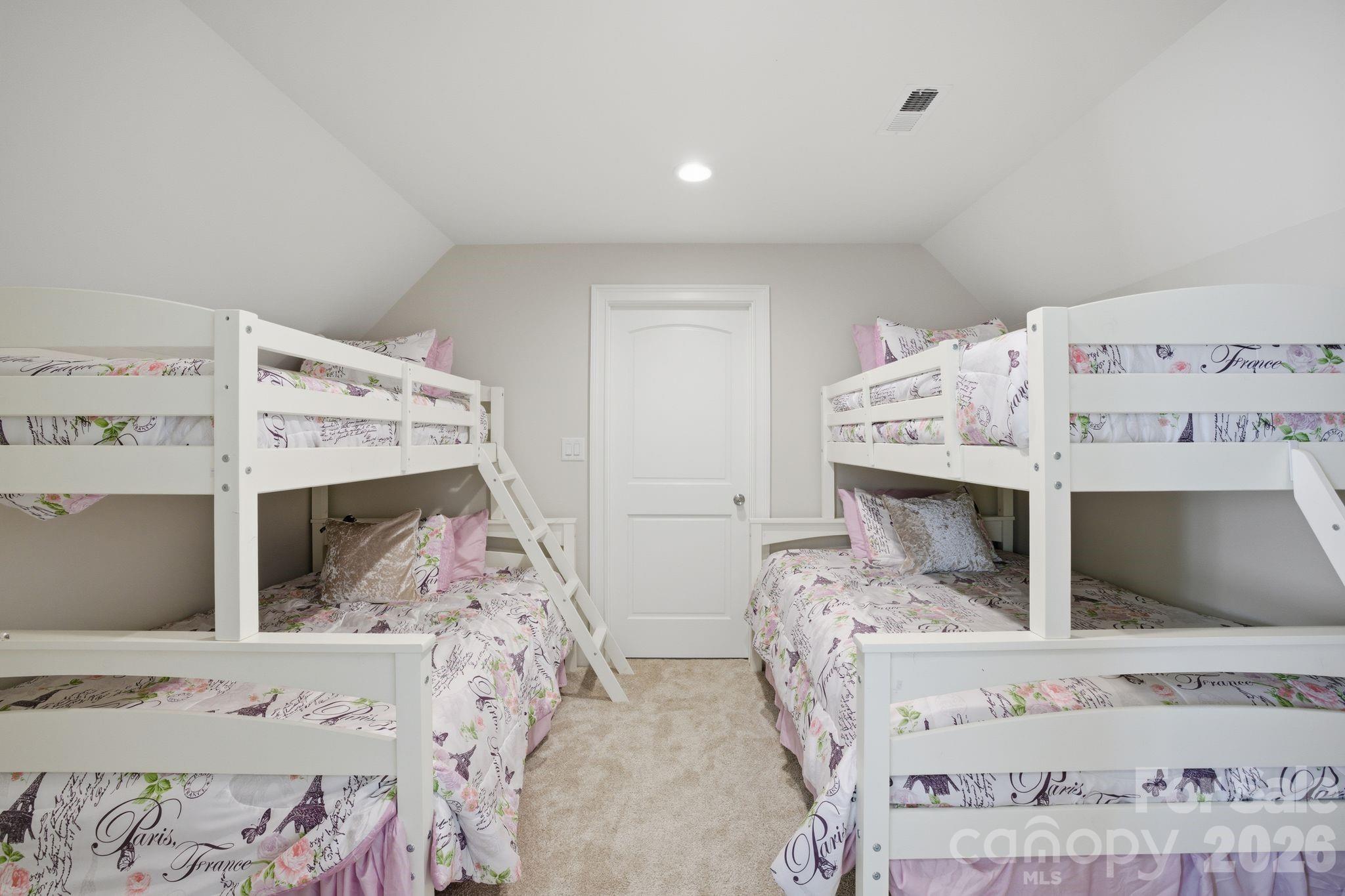 875 Starboard Reach None Property Photo 35