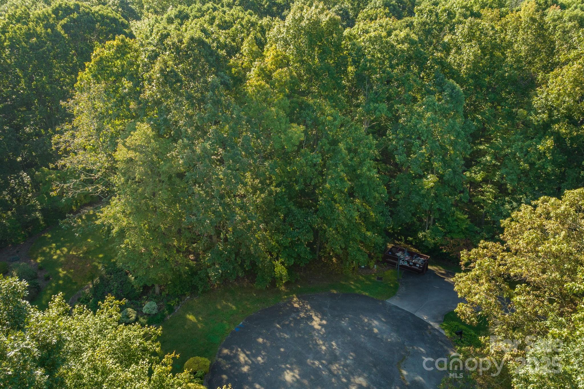 172 Doverstone Court Property Photo 1