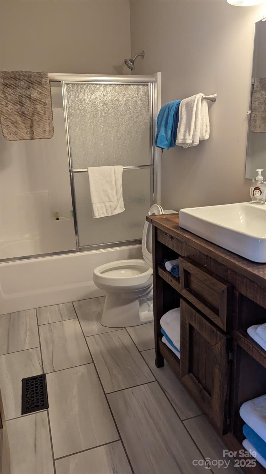 19 Santa Rosa Drive 6 Property Photo 9
