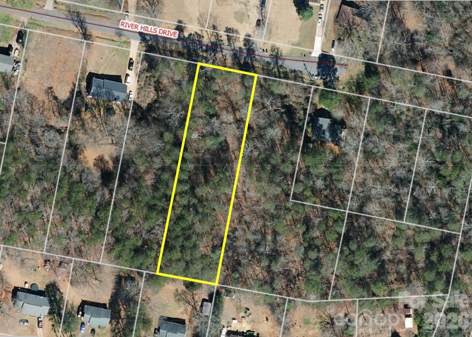 000 River Hills Drive Property Photo 1