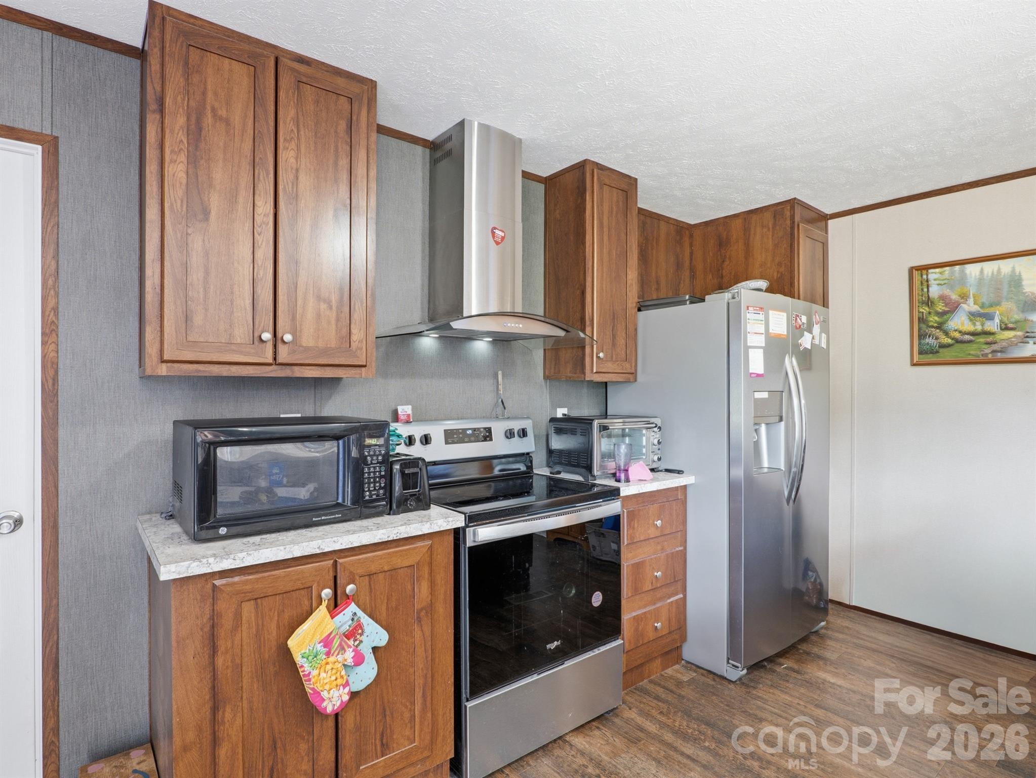 208 Daves Road Property Photo 3