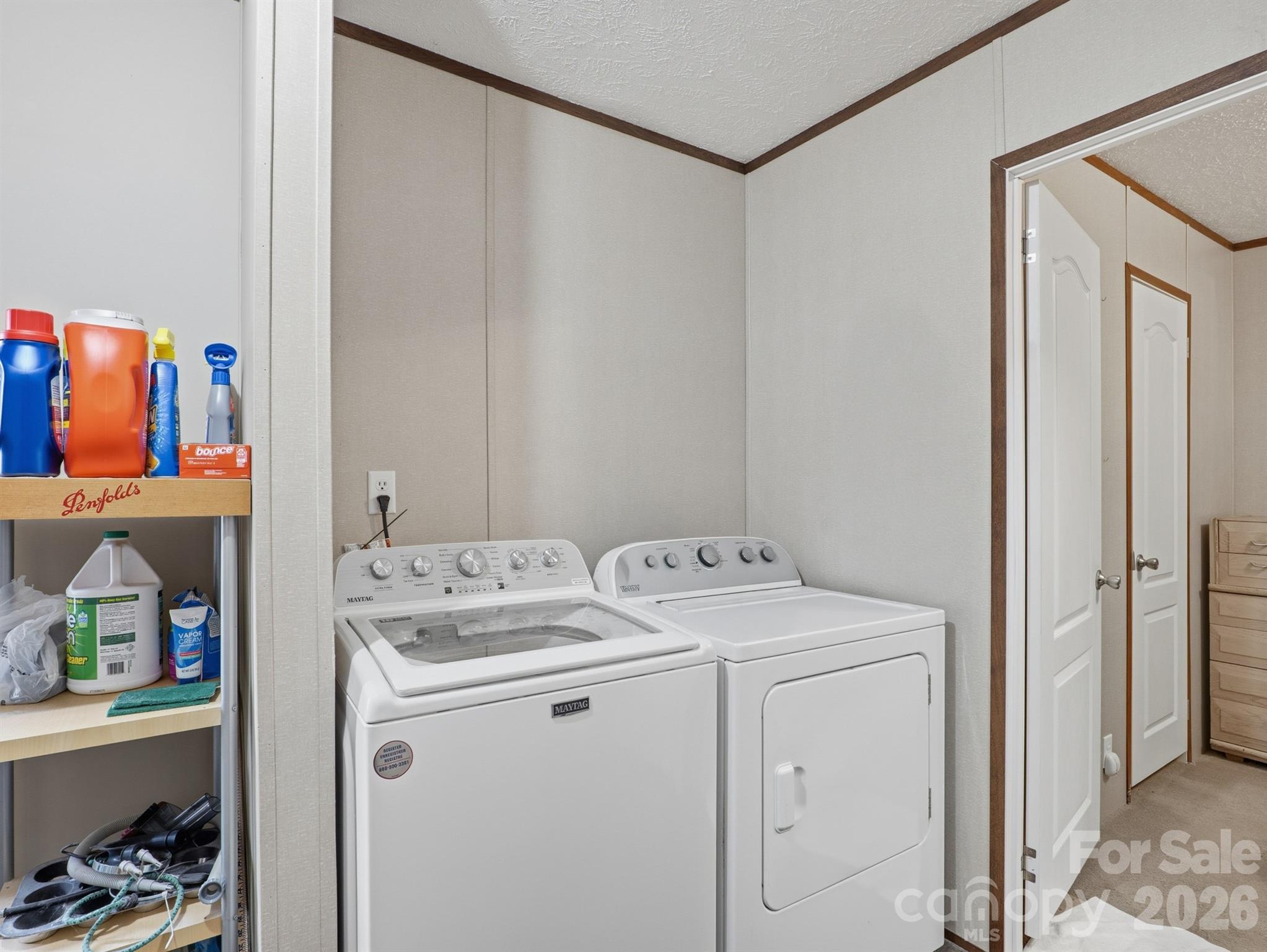 208 Daves Road Property Photo 6