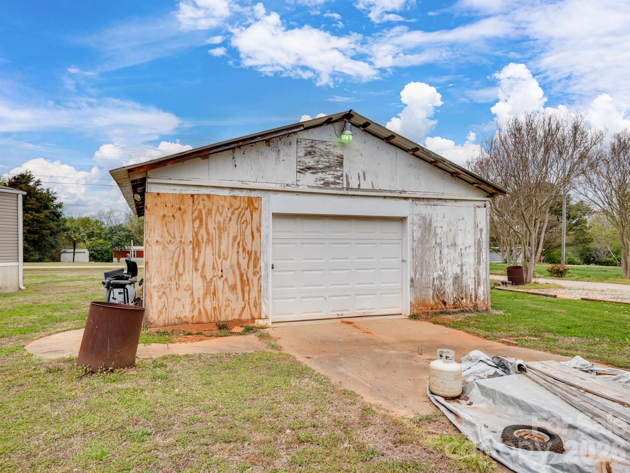 208 Daves Road Property Photo 10