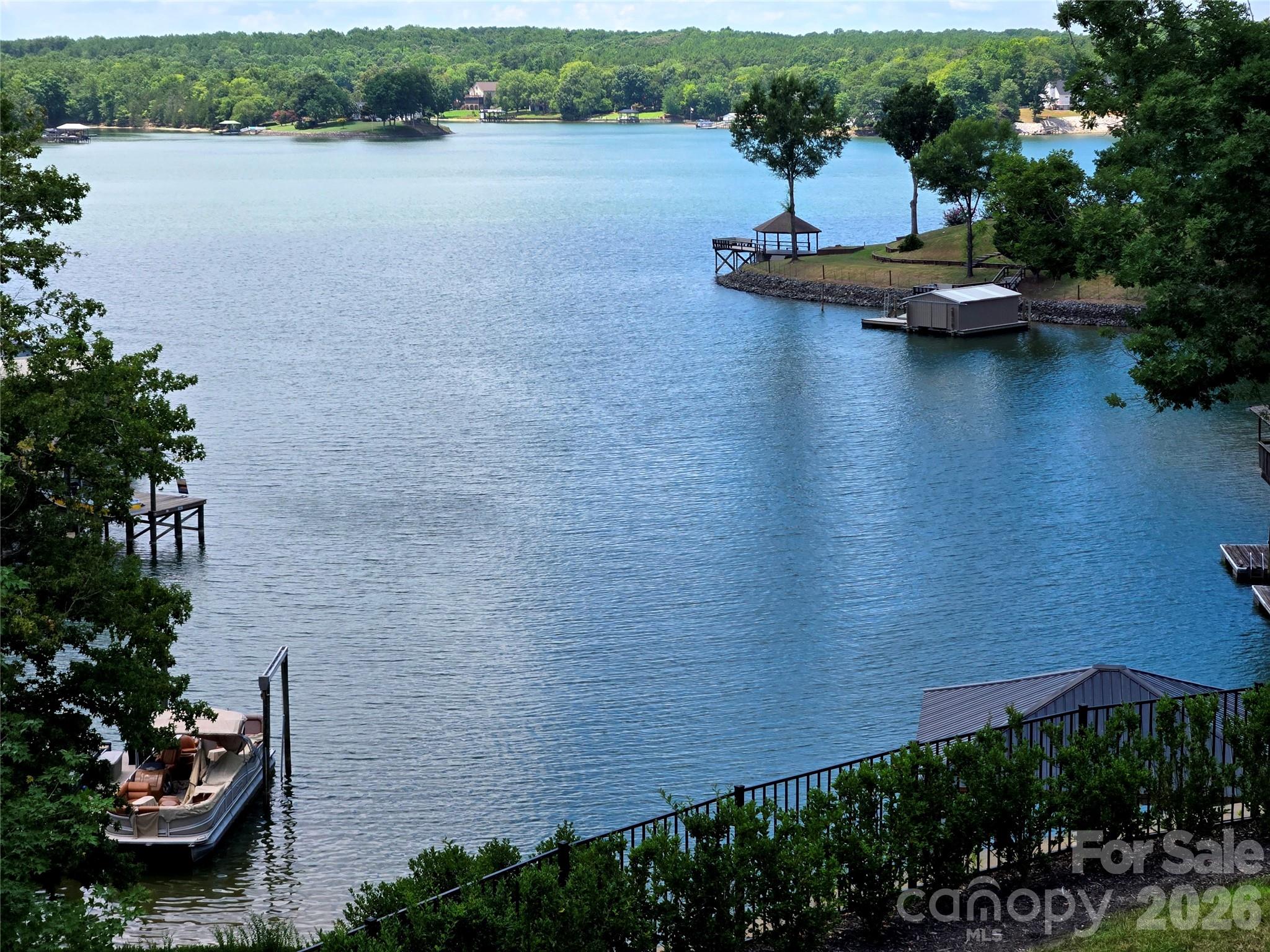 18304 Rosapenny Road Property Photo 1