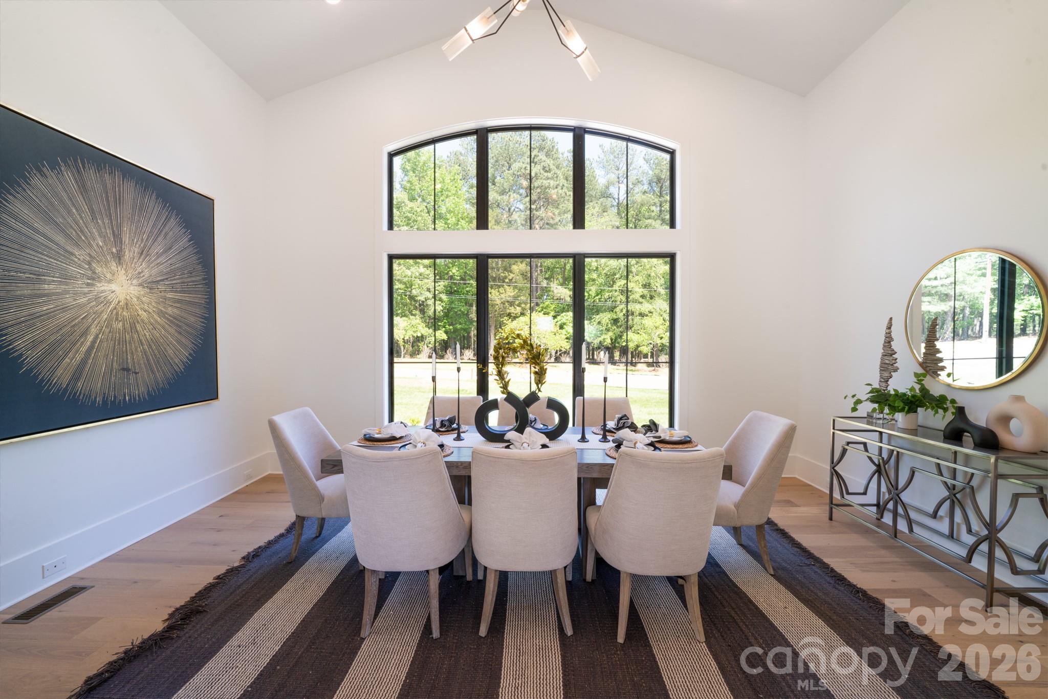 18304 Rosapenny Road Property Photo 13