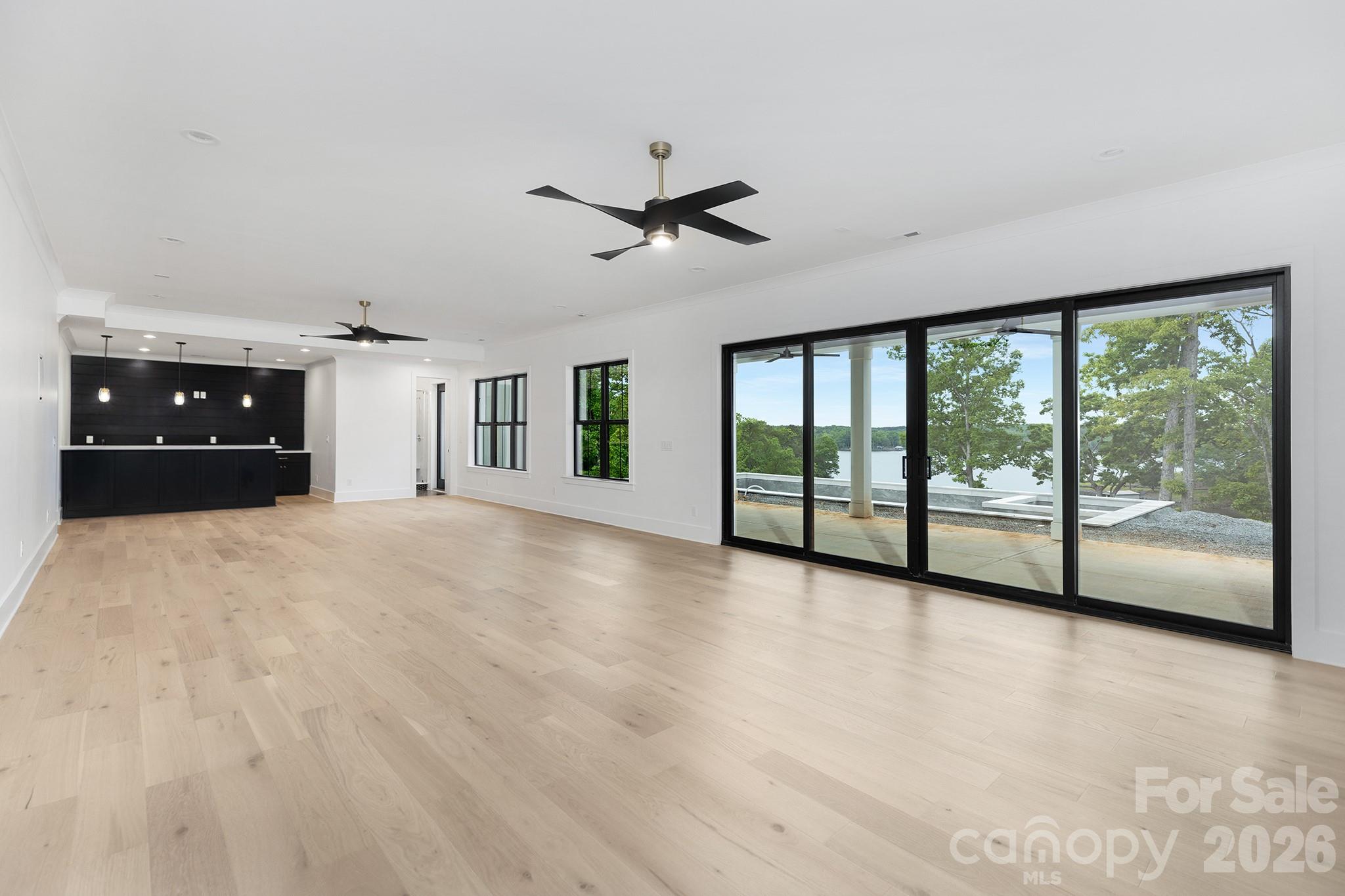 18304 Rosapenny Road Property Photo 38