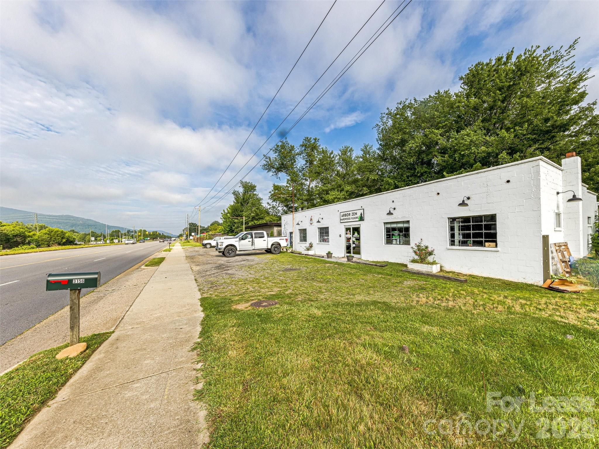 3156 Us 70 Highway Property Photo 4