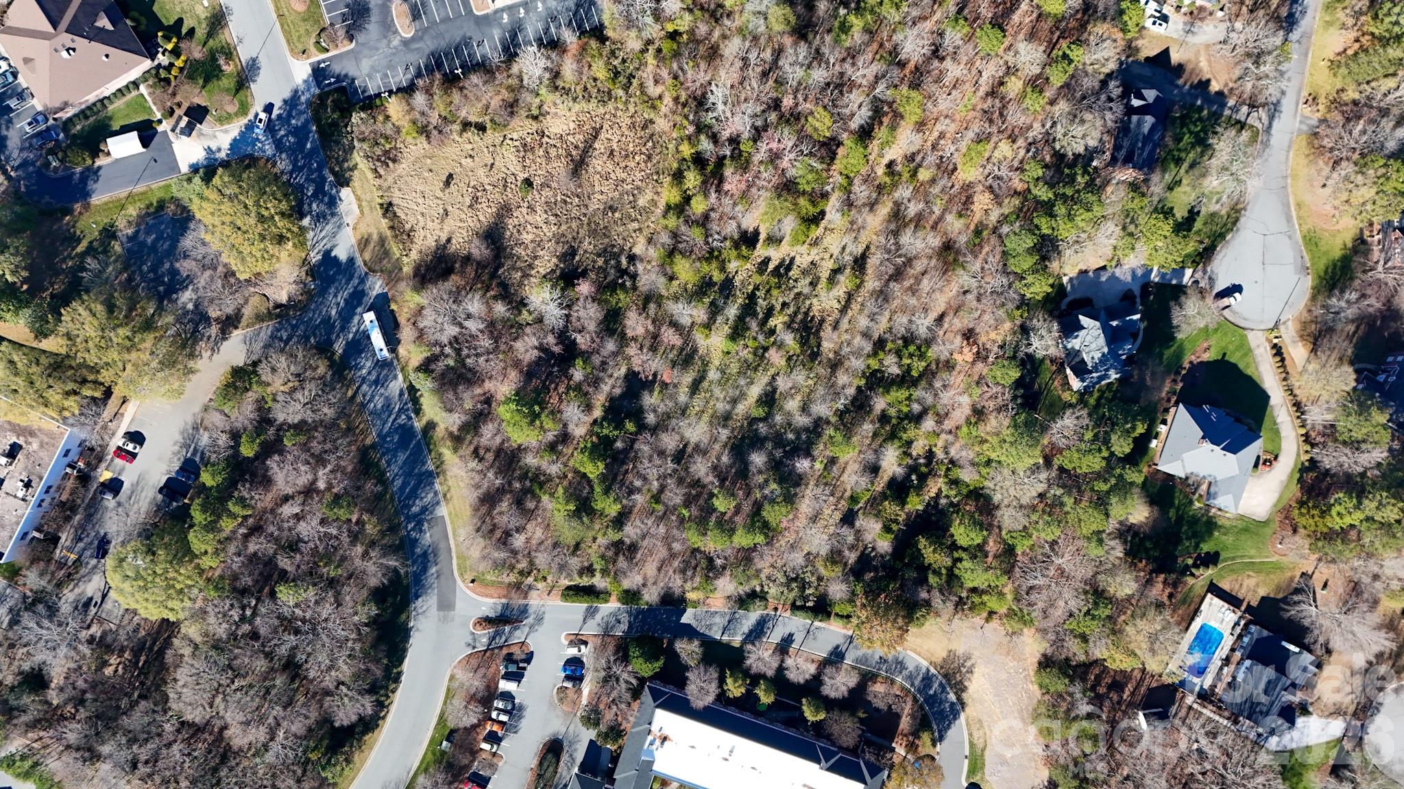 550 Penny Lane Property Photo 7