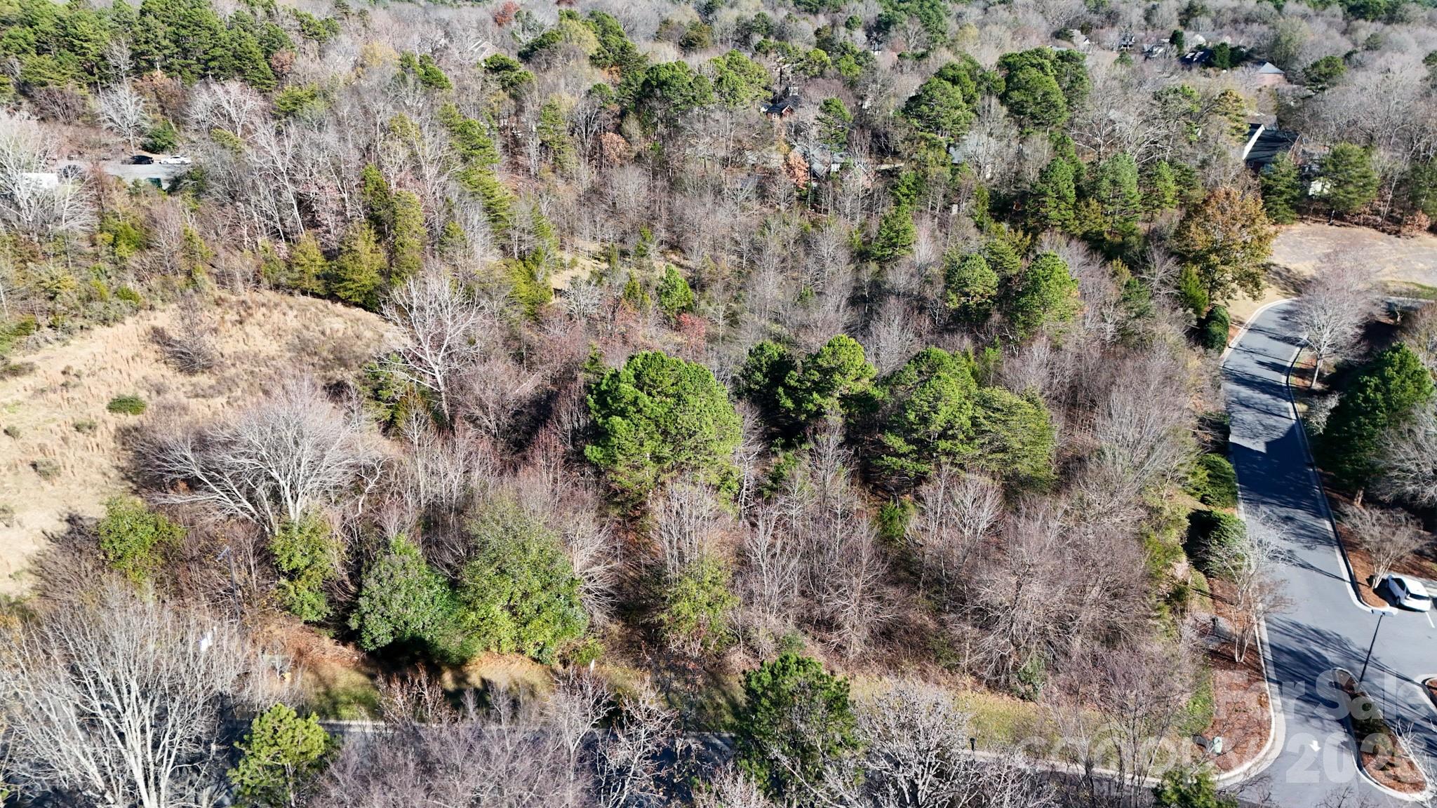 550 Penny Lane Property Photo 8