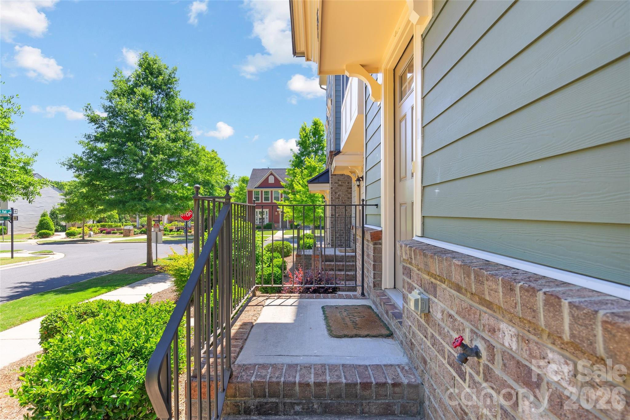 4248 Audubon Park Drive Property Photo 3