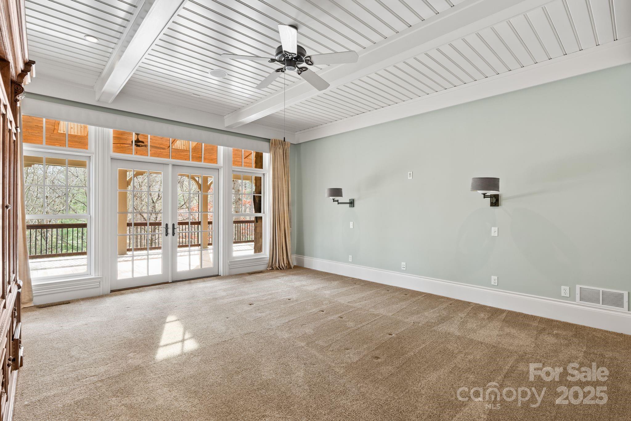 14 Landsdowne Court Property Photo 17