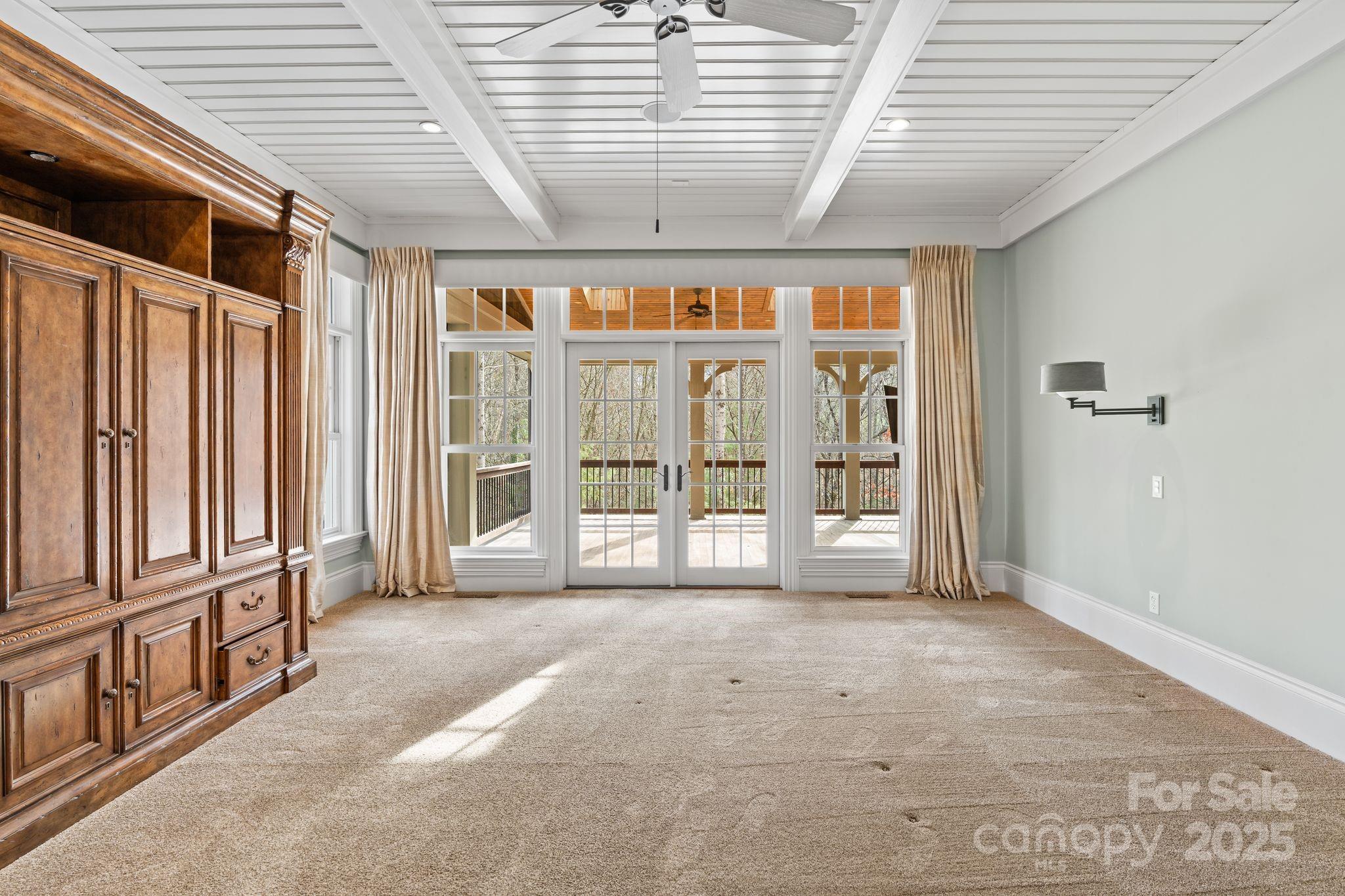14 Landsdowne Court Property Photo 19