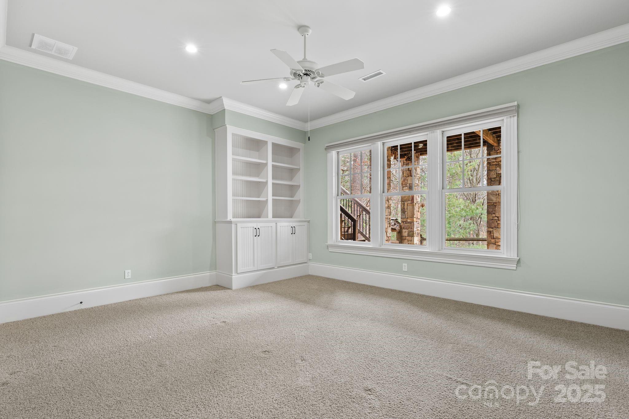14 Landsdowne Court Property Photo 42