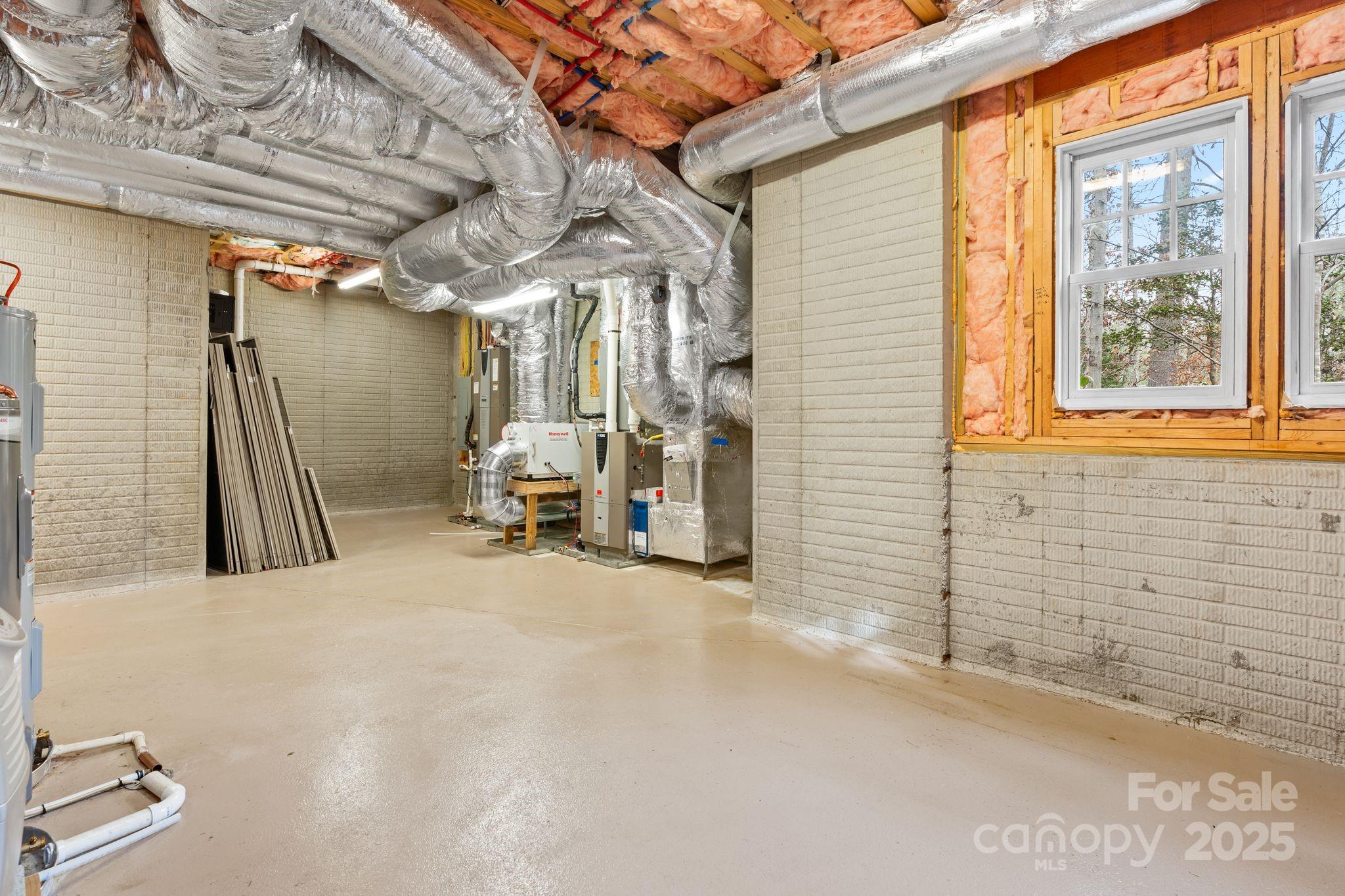 14 Landsdowne Court Property Photo 46