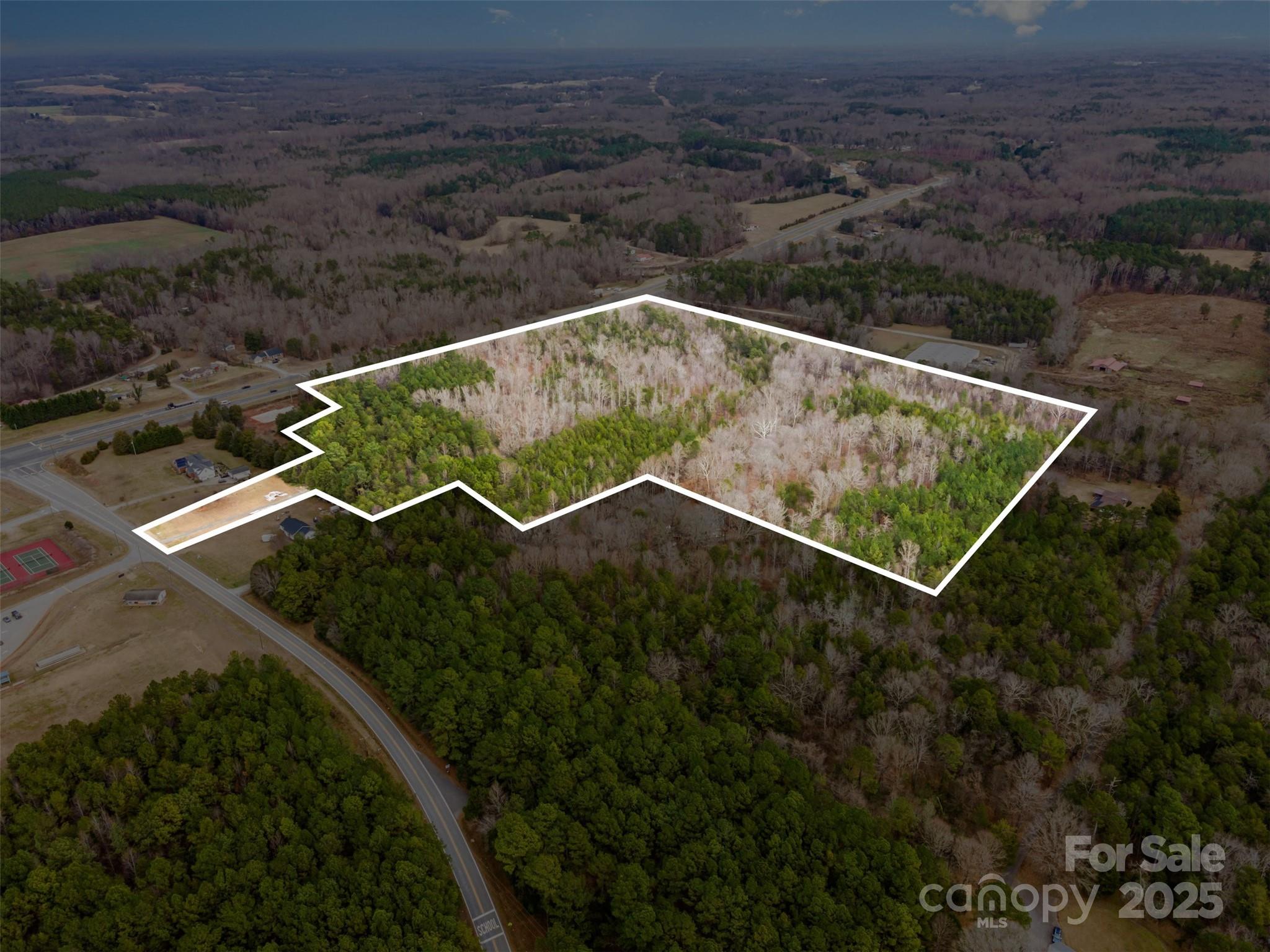 000 Statesville Boulevard Property Photo 2