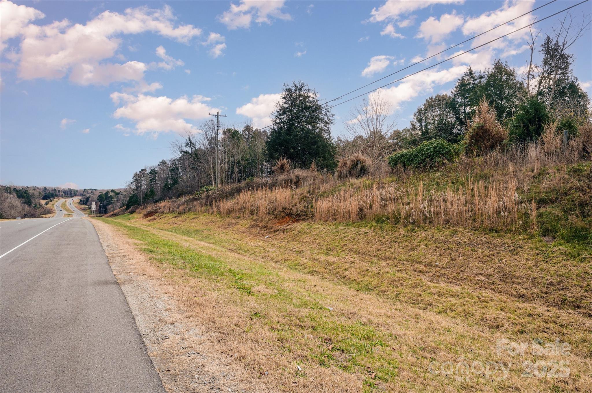 000 Statesville Boulevard Property Photo 4